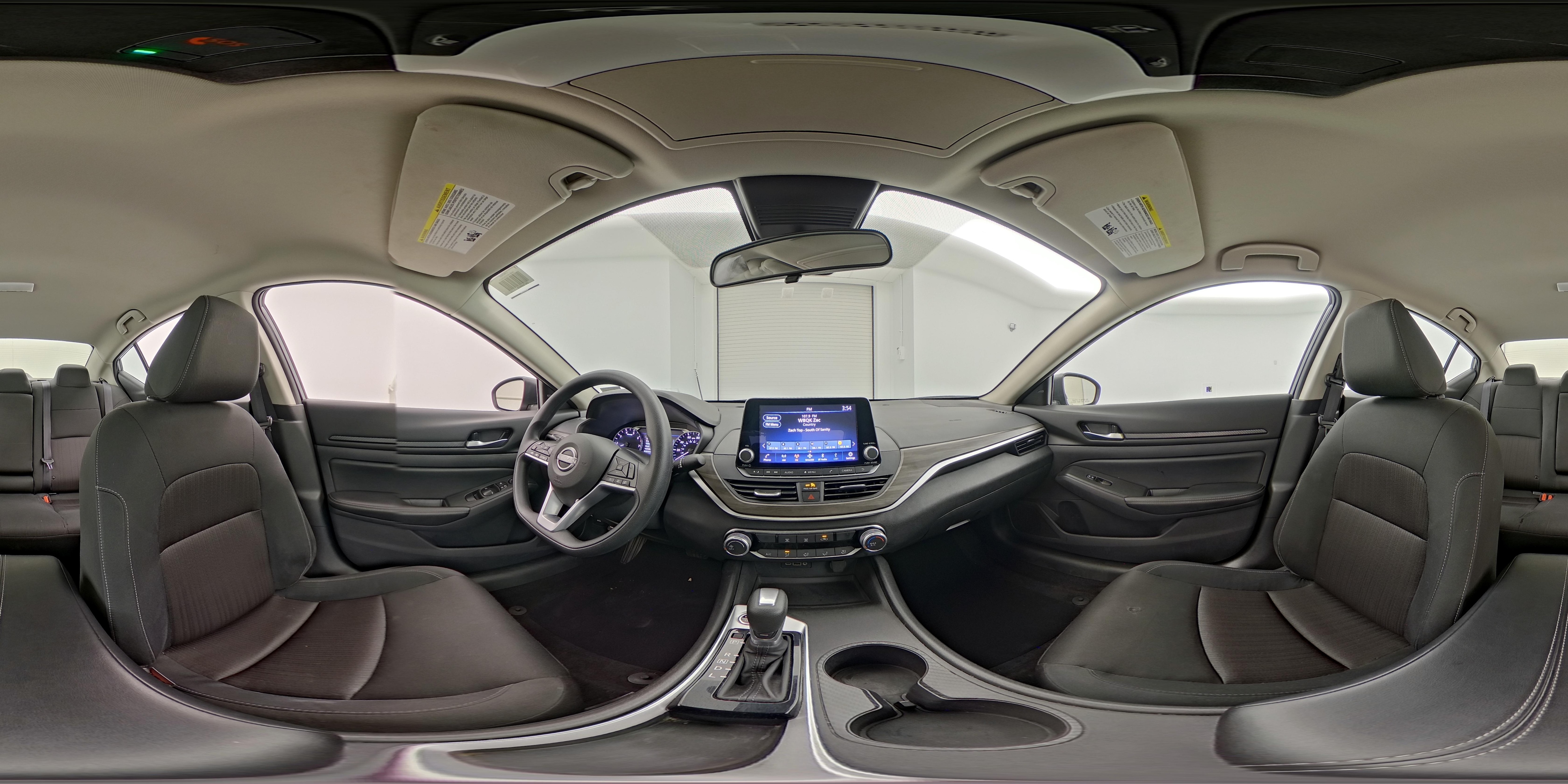 2025 Nissan Altima SV - Photo 25