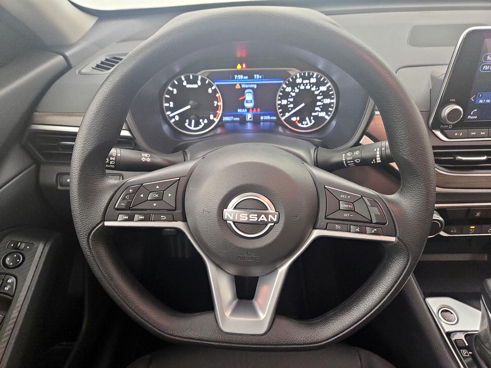 Thumbnail: 2025 Nissan Altima - 10