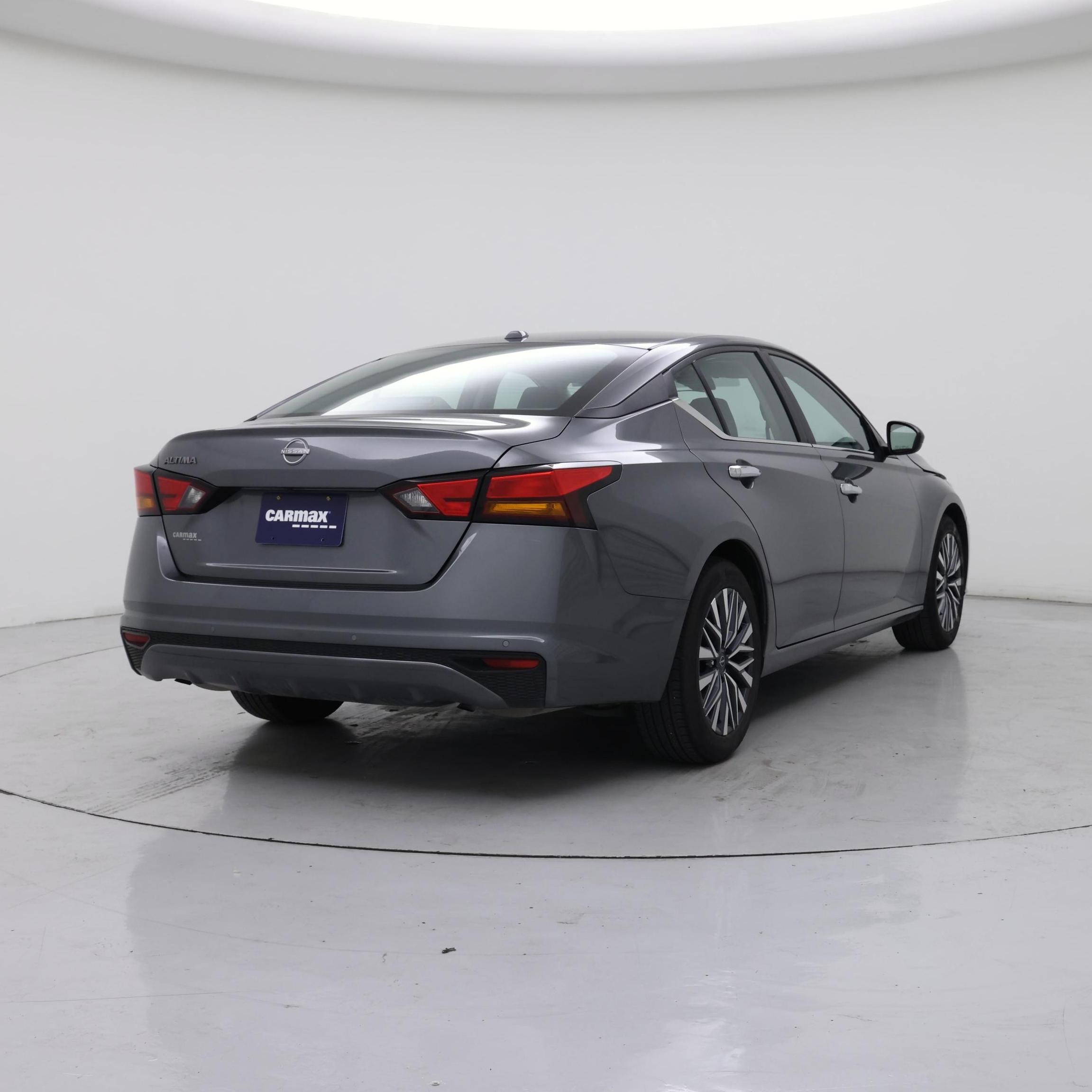 Thumbnail: 2025 Nissan Altima - 8