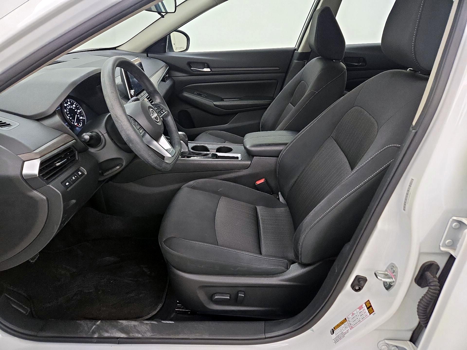 Thumbnail: 2025 Nissan Altima - 11