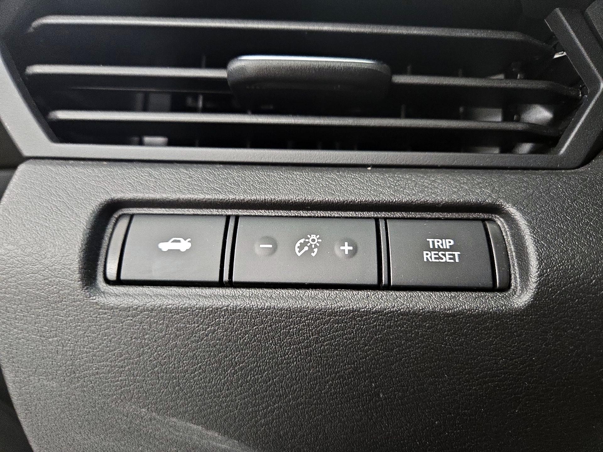 Thumbnail: 2025 Nissan Altima - 13