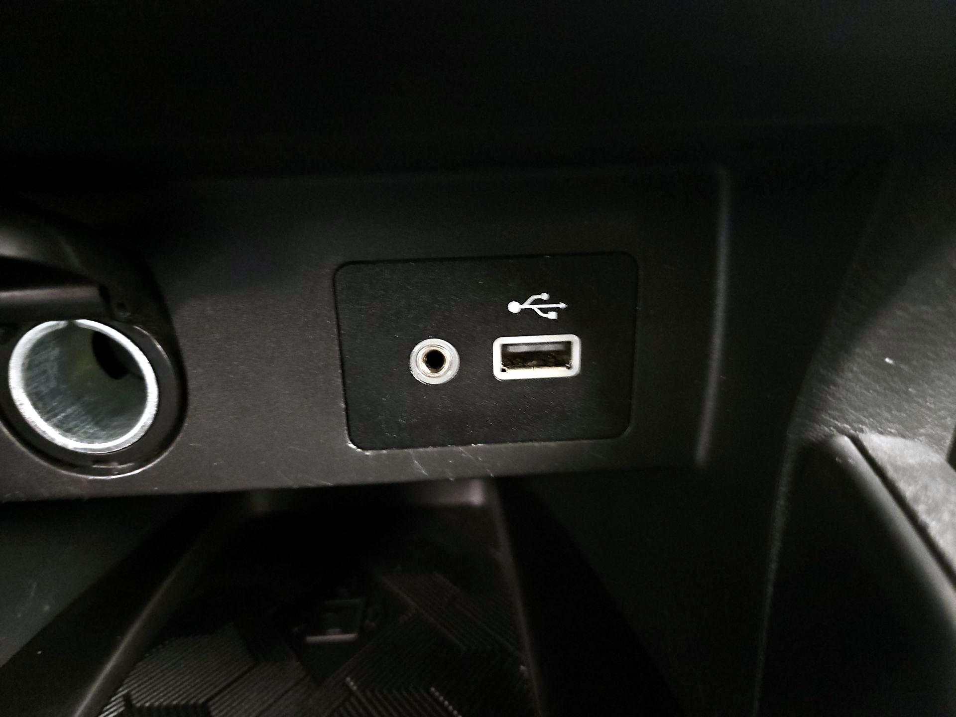 Thumbnail: 2025 Nissan Versa - 17