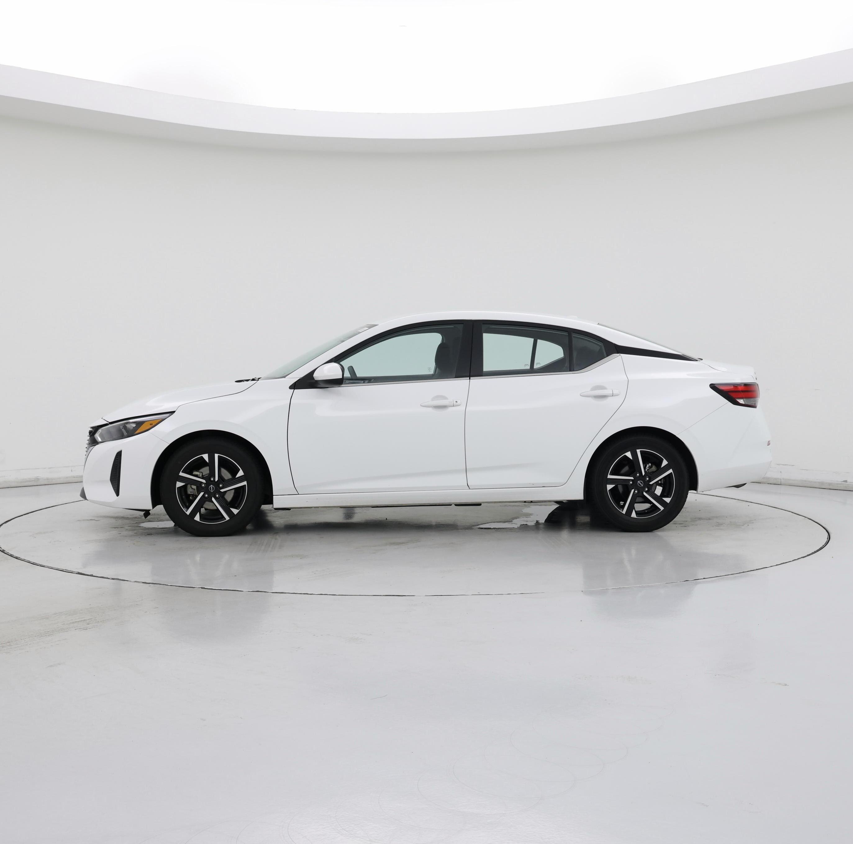 Thumbnail: 2025 Nissan Sentra - 3