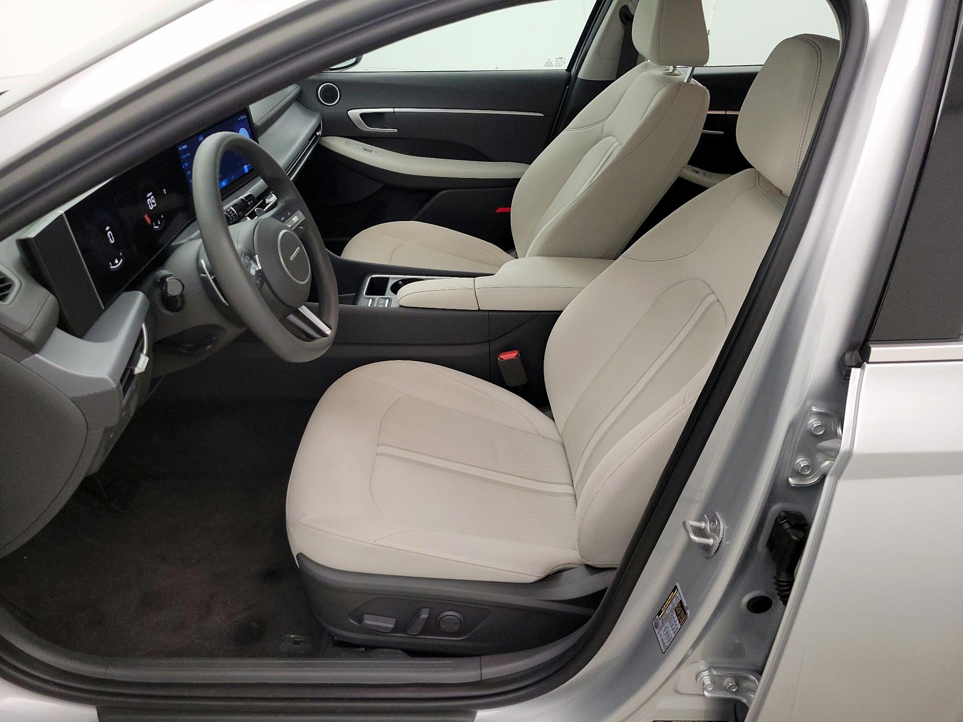 Thumbnail: 2025 Hyundai Sonata - 11