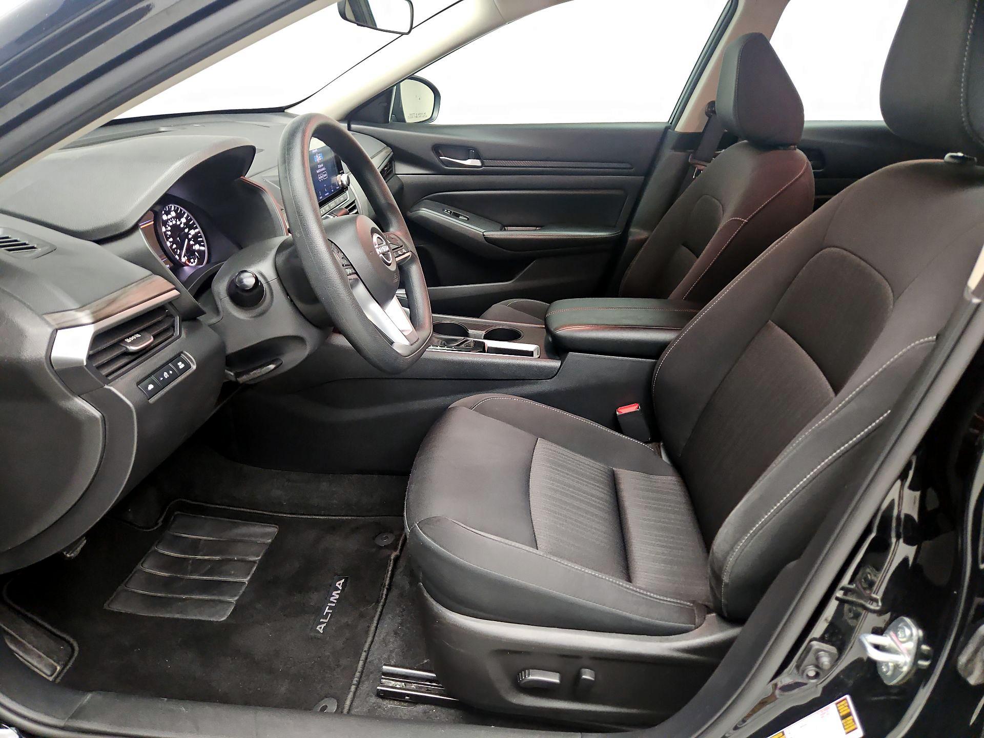 Thumbnail: 2025 Nissan Altima - 11