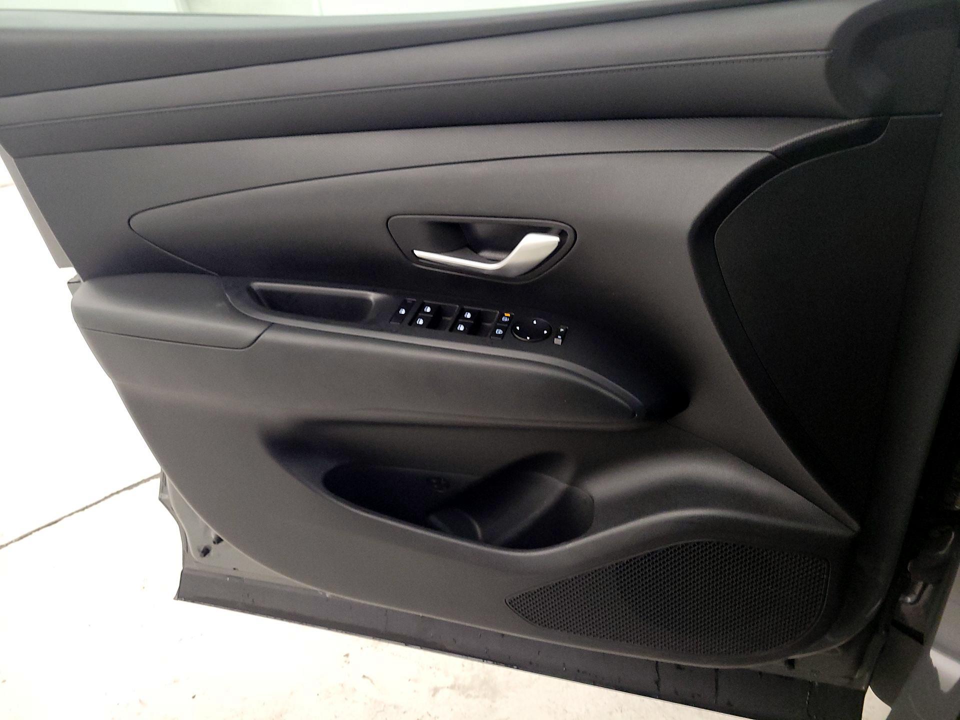 Thumbnail: 2025 Hyundai Tucson - 12