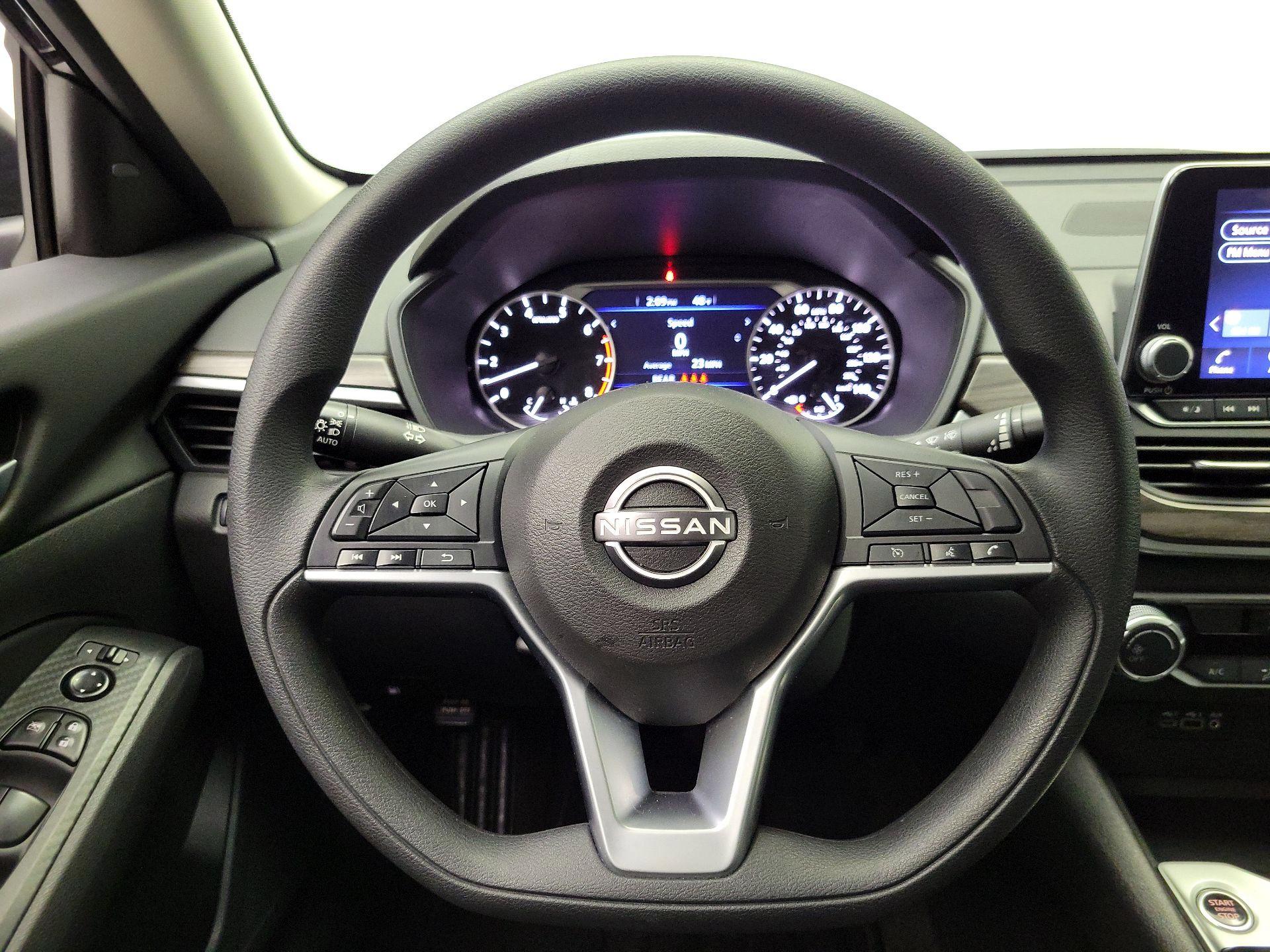 Thumbnail: 2025 Nissan Altima - 10