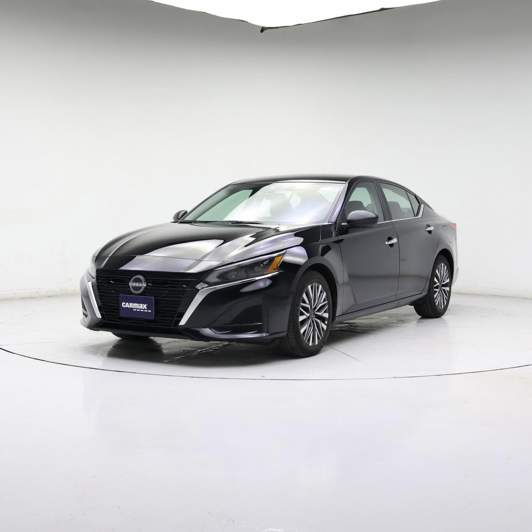 Thumbnail: 2025 Nissan Altima - 4