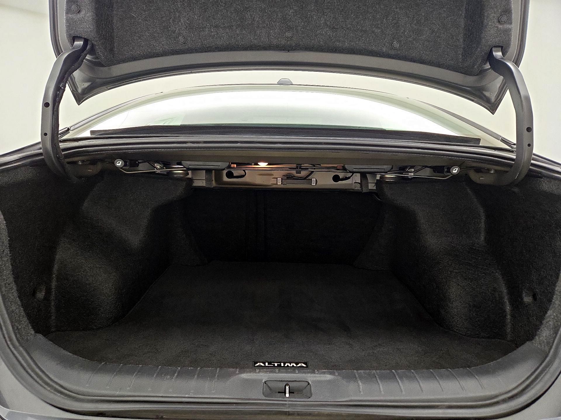 Thumbnail: 2025 Nissan Altima - 20