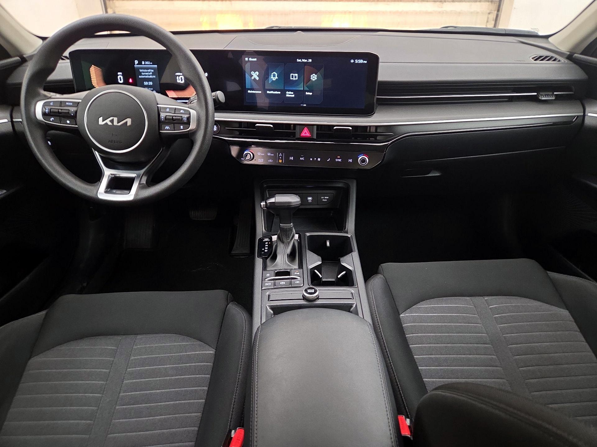 Thumbnail: 2025 Kia K5 - 9