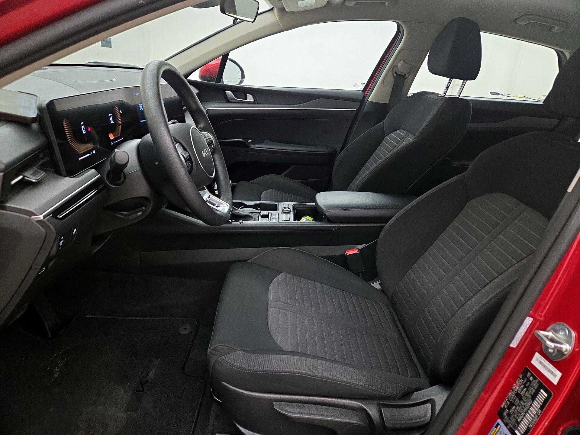 Thumbnail: 2025 Kia K5 - 11