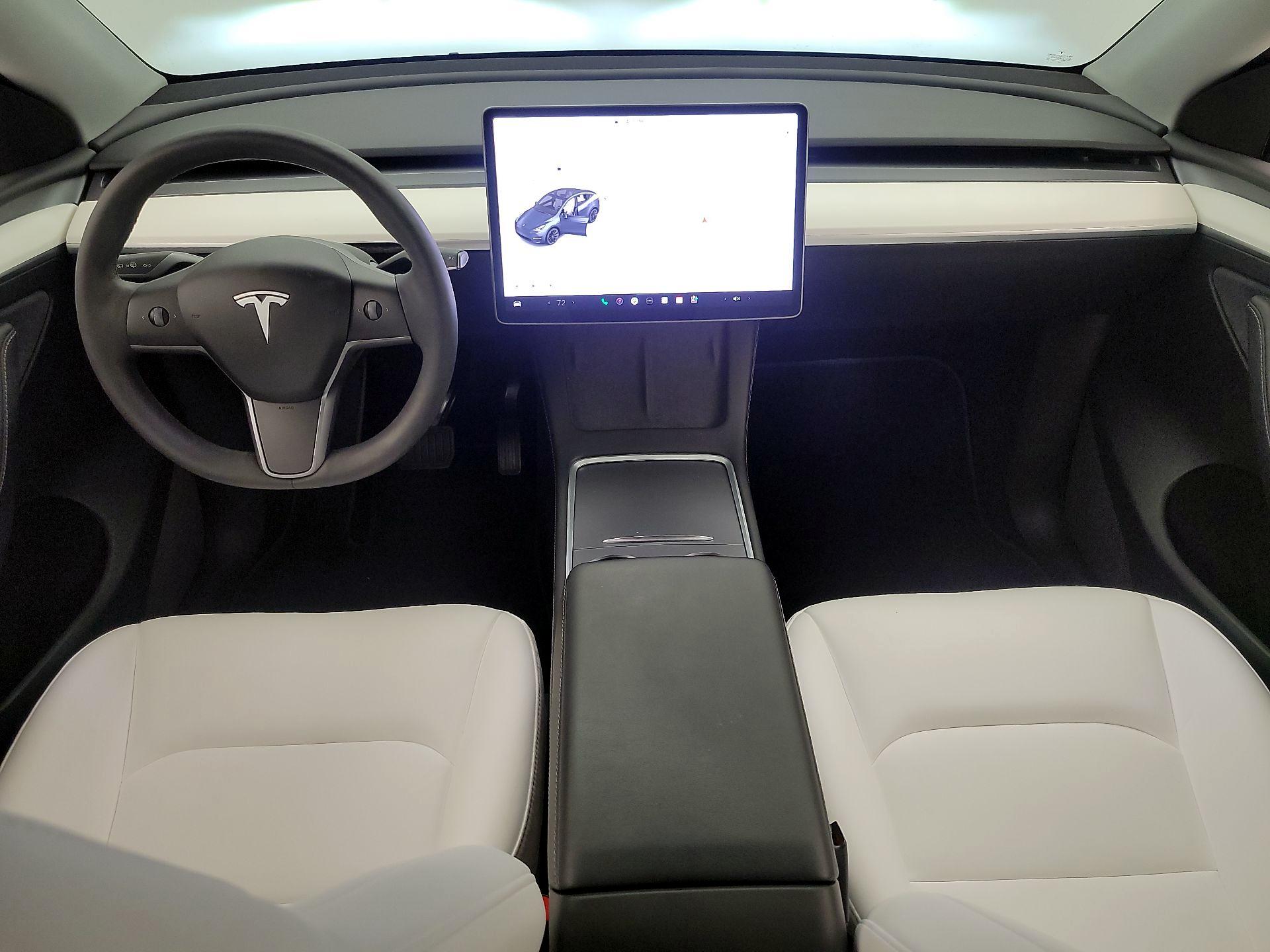 Thumbnail: 2022 Tesla Model Y - 9