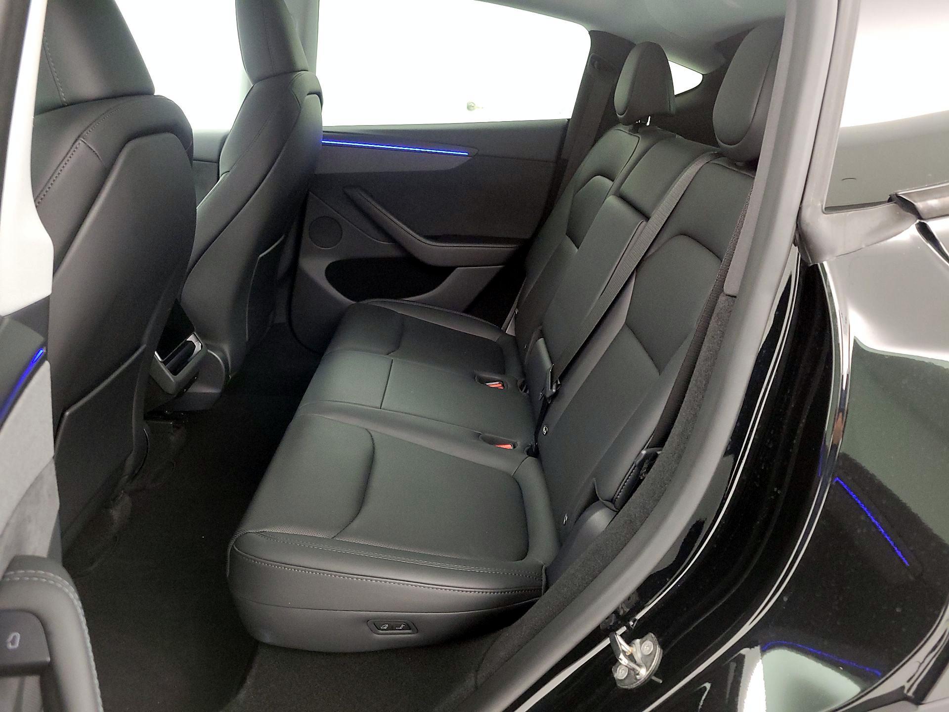 Thumbnail: 2026 Tesla Model Y - 19