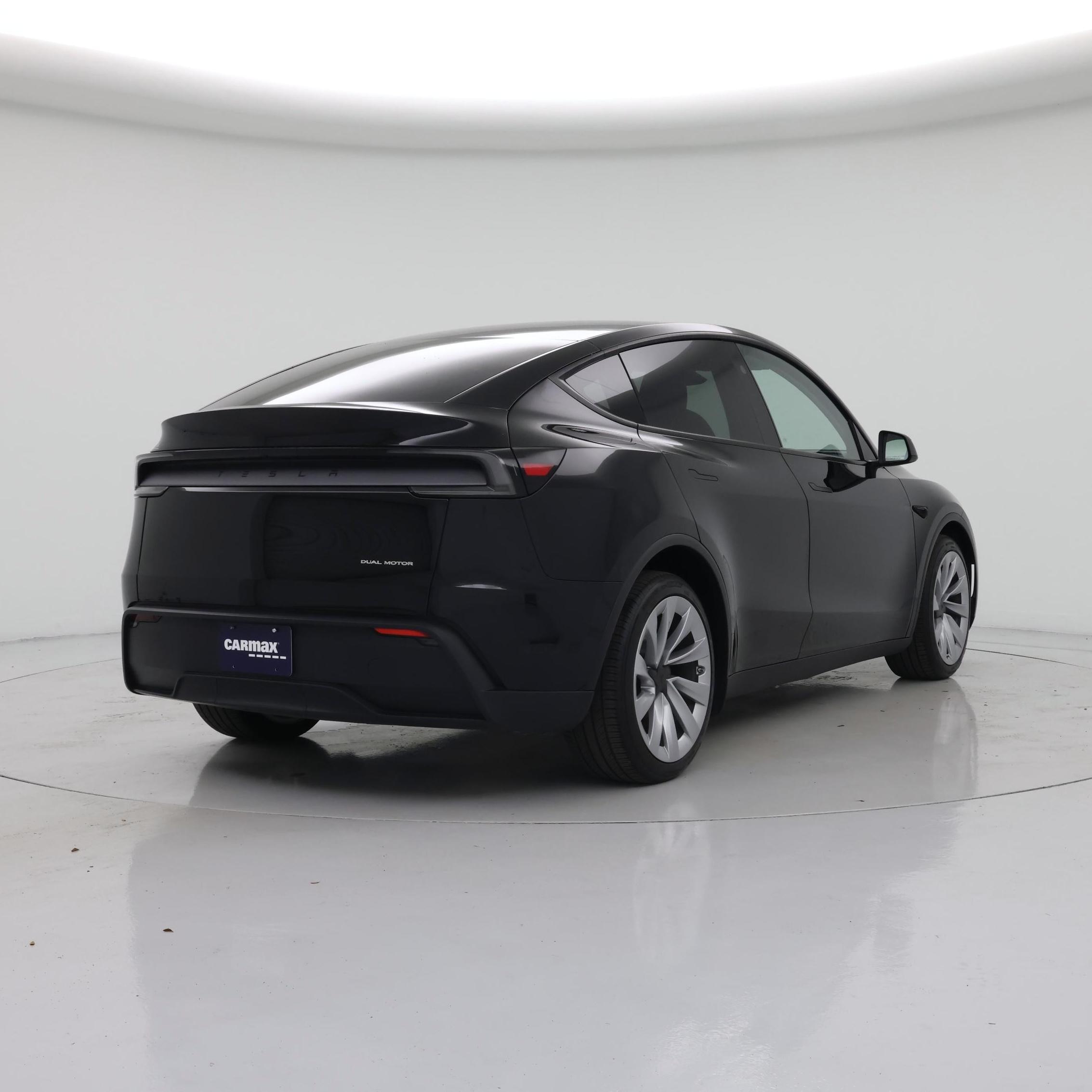 Thumbnail: 2026 Tesla Model Y - 8