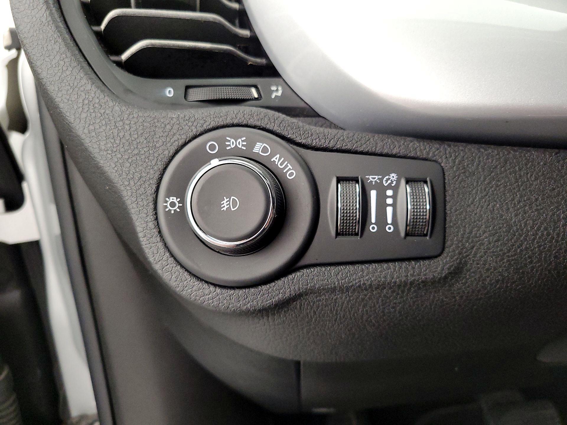 Thumbnail: 2017 Fiat 500X - 13