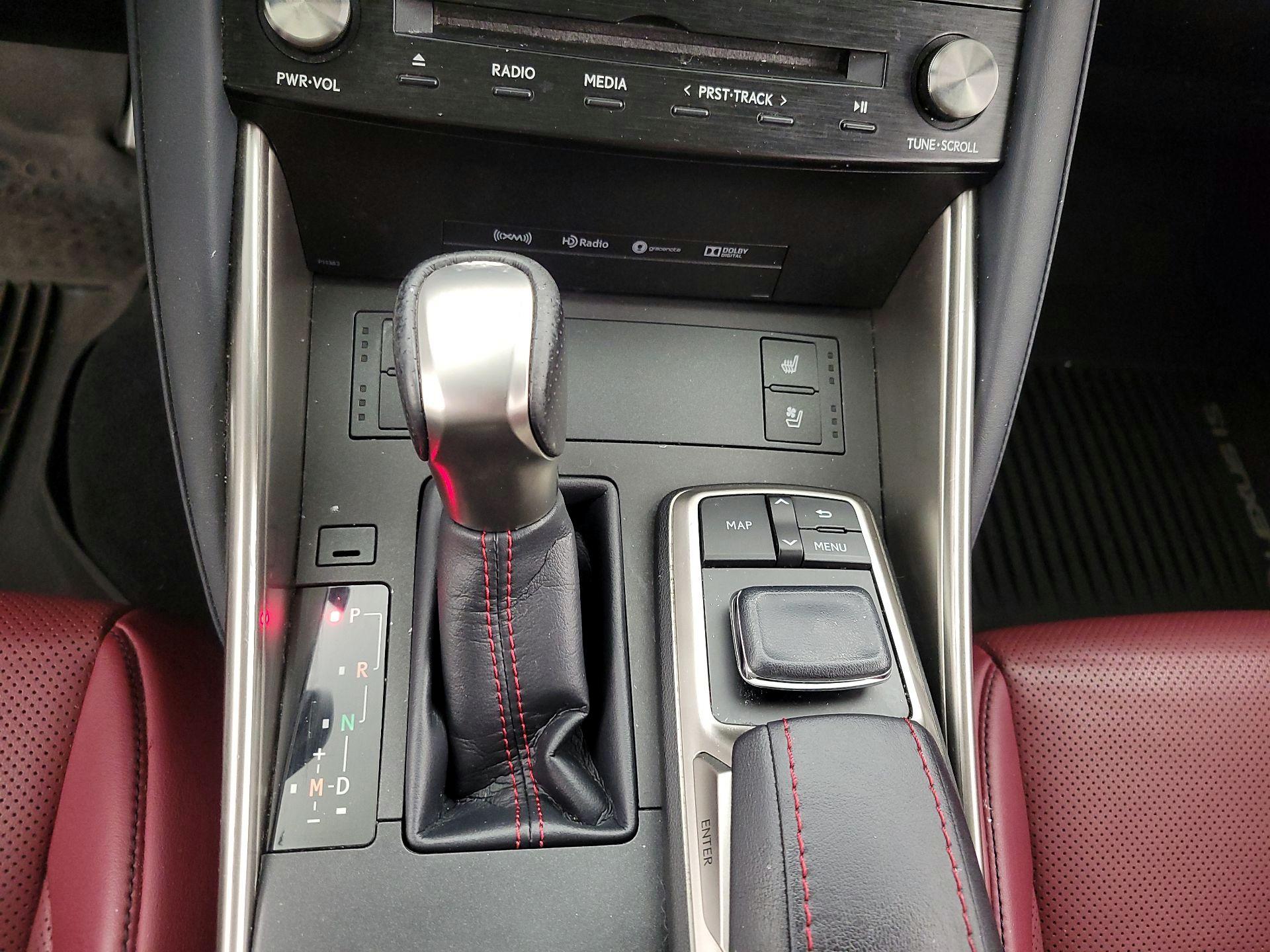 Thumbnail: 2017 Lexus IS - 18