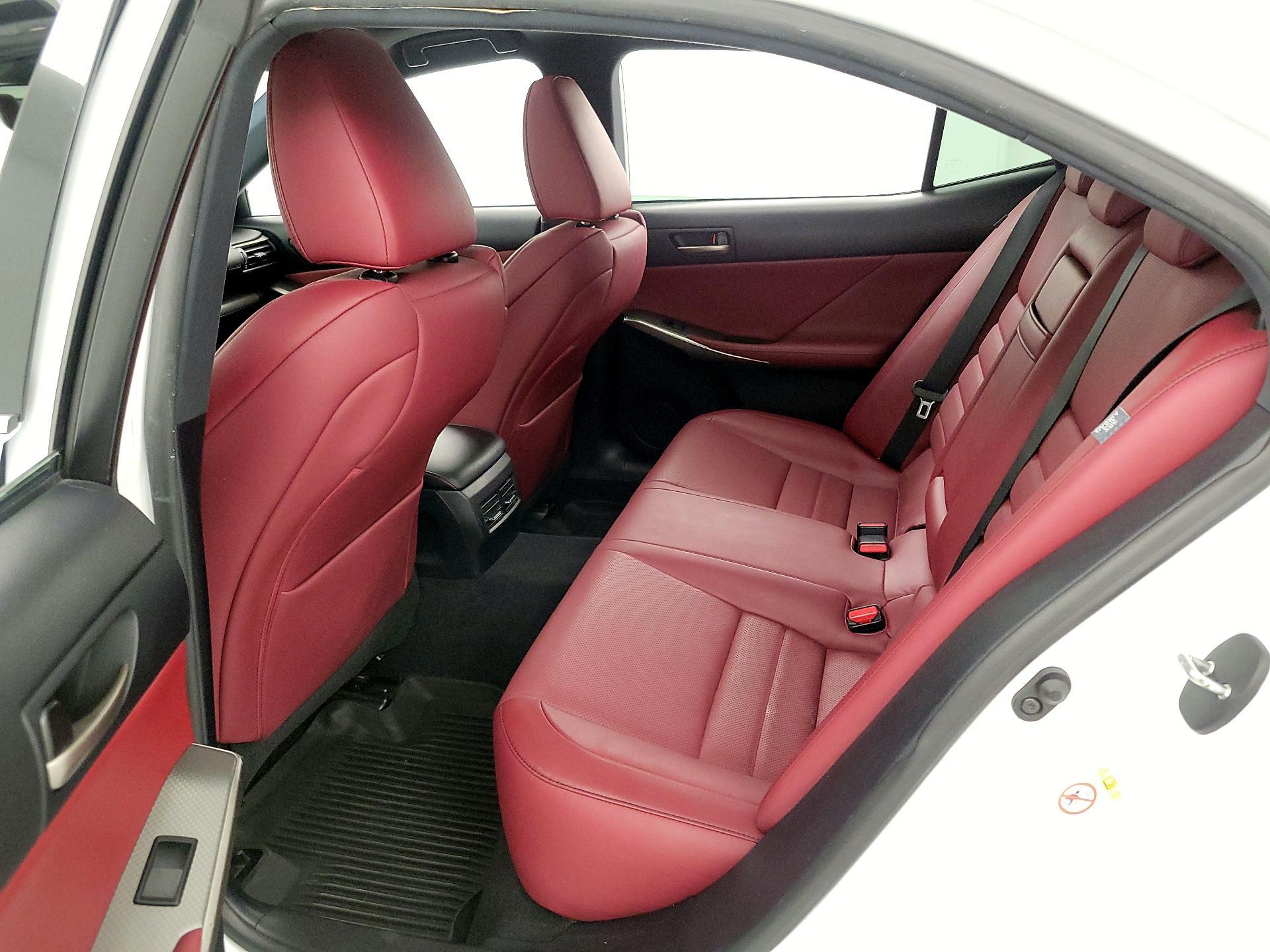 Thumbnail: 2017 Lexus IS - 20