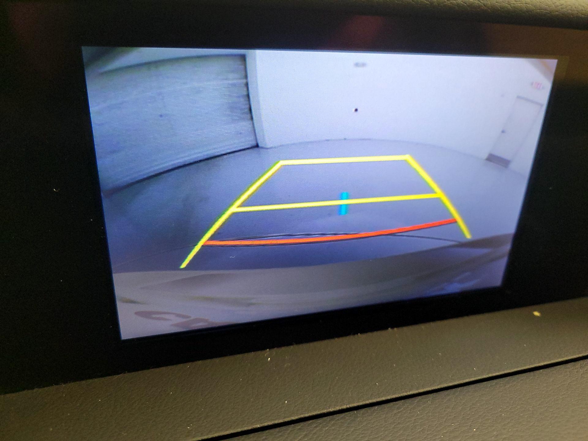 Thumbnail: 2018 Lexus IS - 14