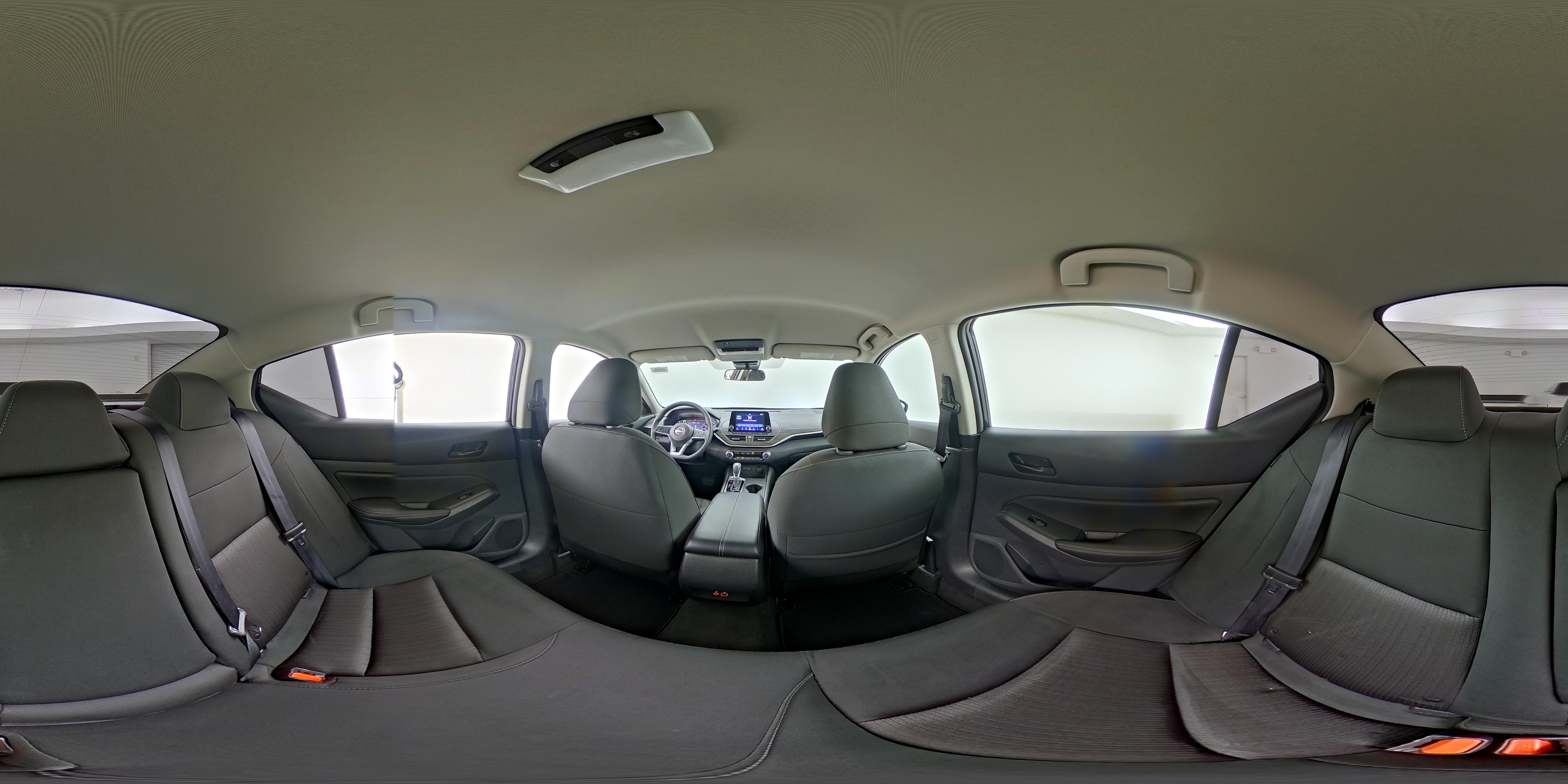 2025 Nissan Altima SV - Photo 25