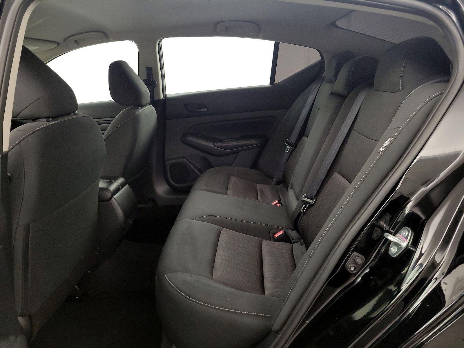 2025 Nissan Altima SV - Photo 20