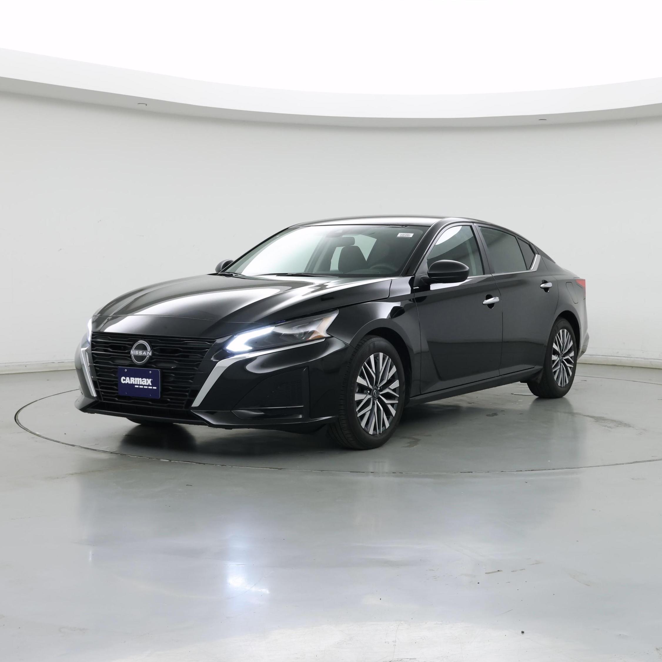 Thumbnail: 2025 Nissan Altima - 4