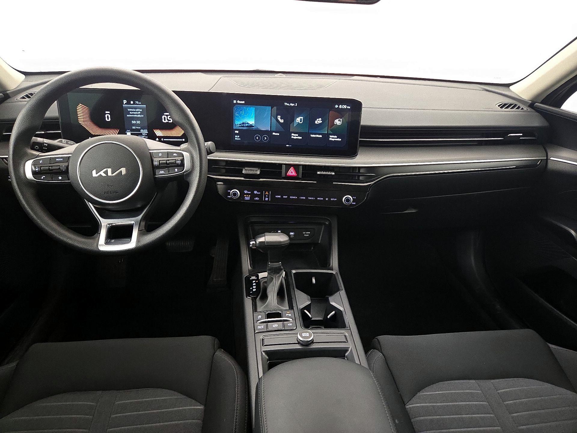 Thumbnail: 2025 Kia K5 - 9