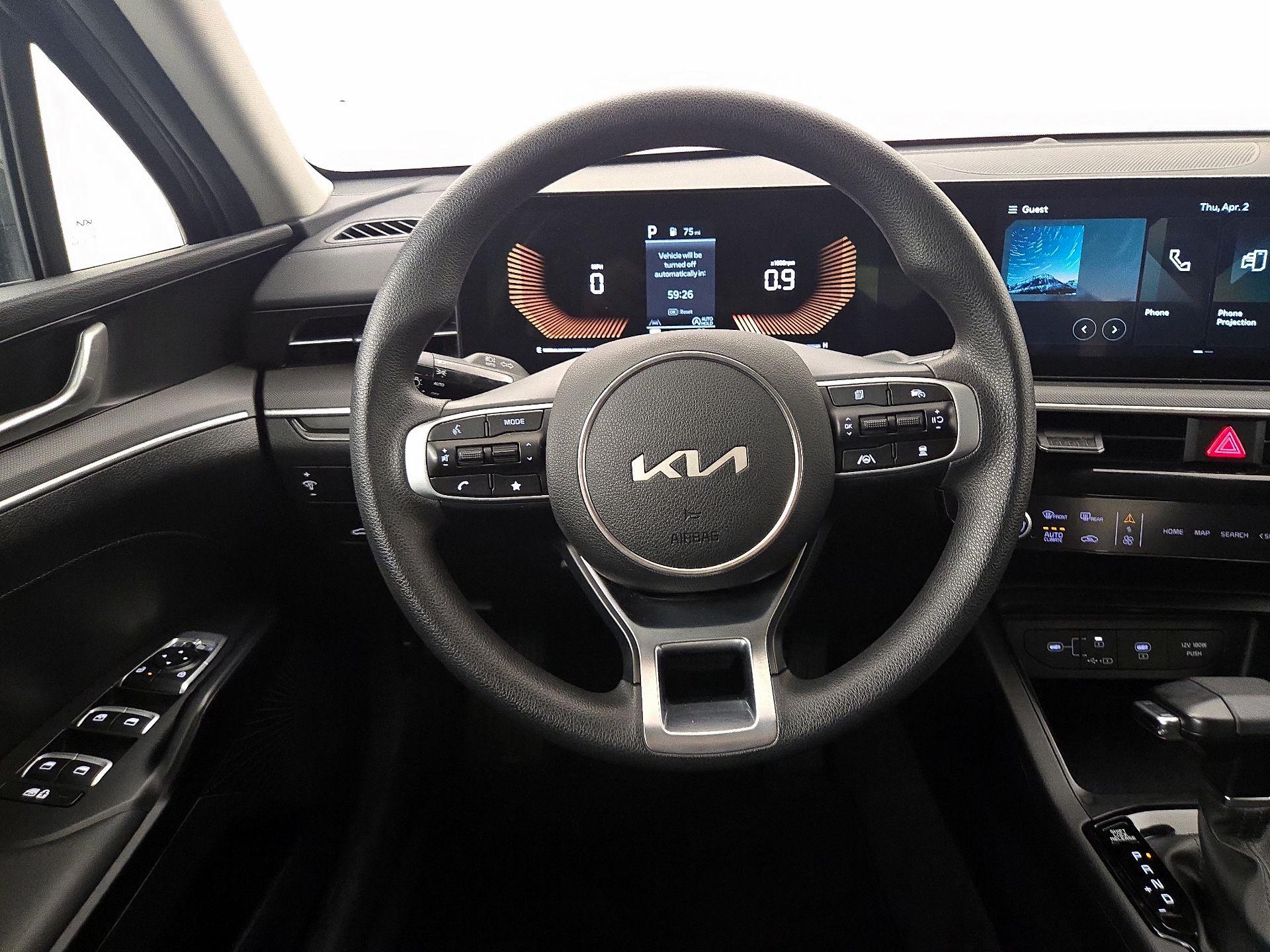 Thumbnail: 2025 Kia K5 - 10