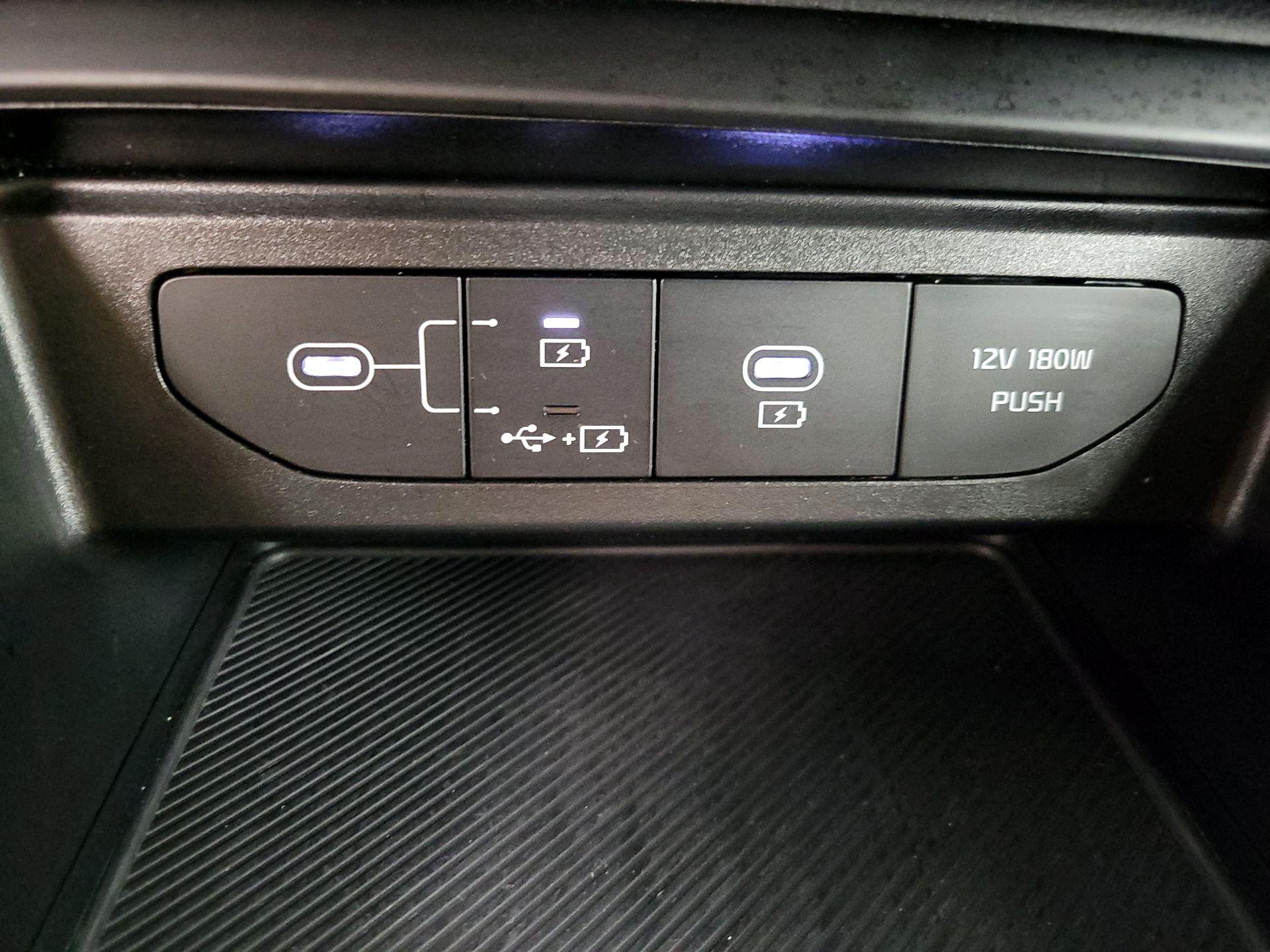 Thumbnail: 2025 Kia K5 - 18