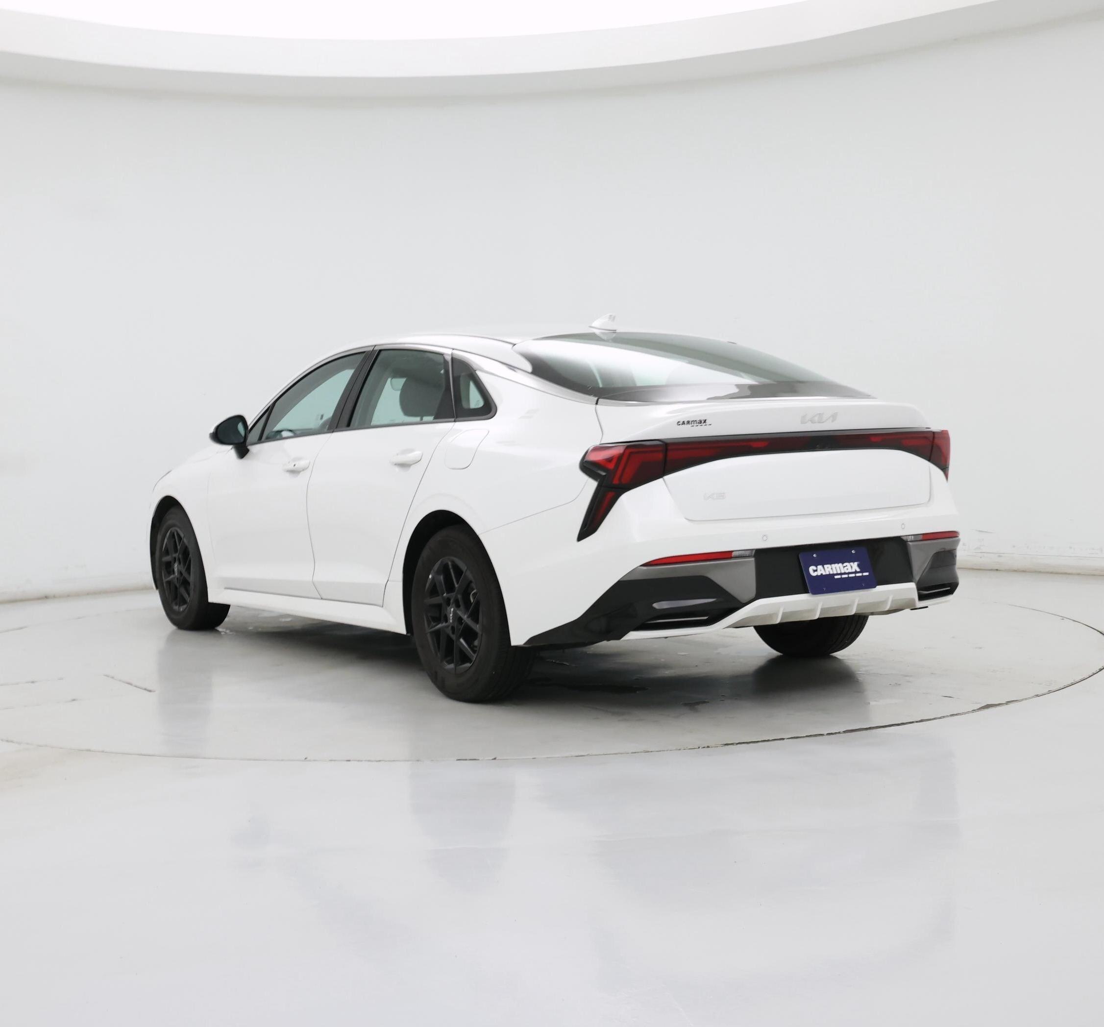 Thumbnail: 2025 Kia K5 - 2