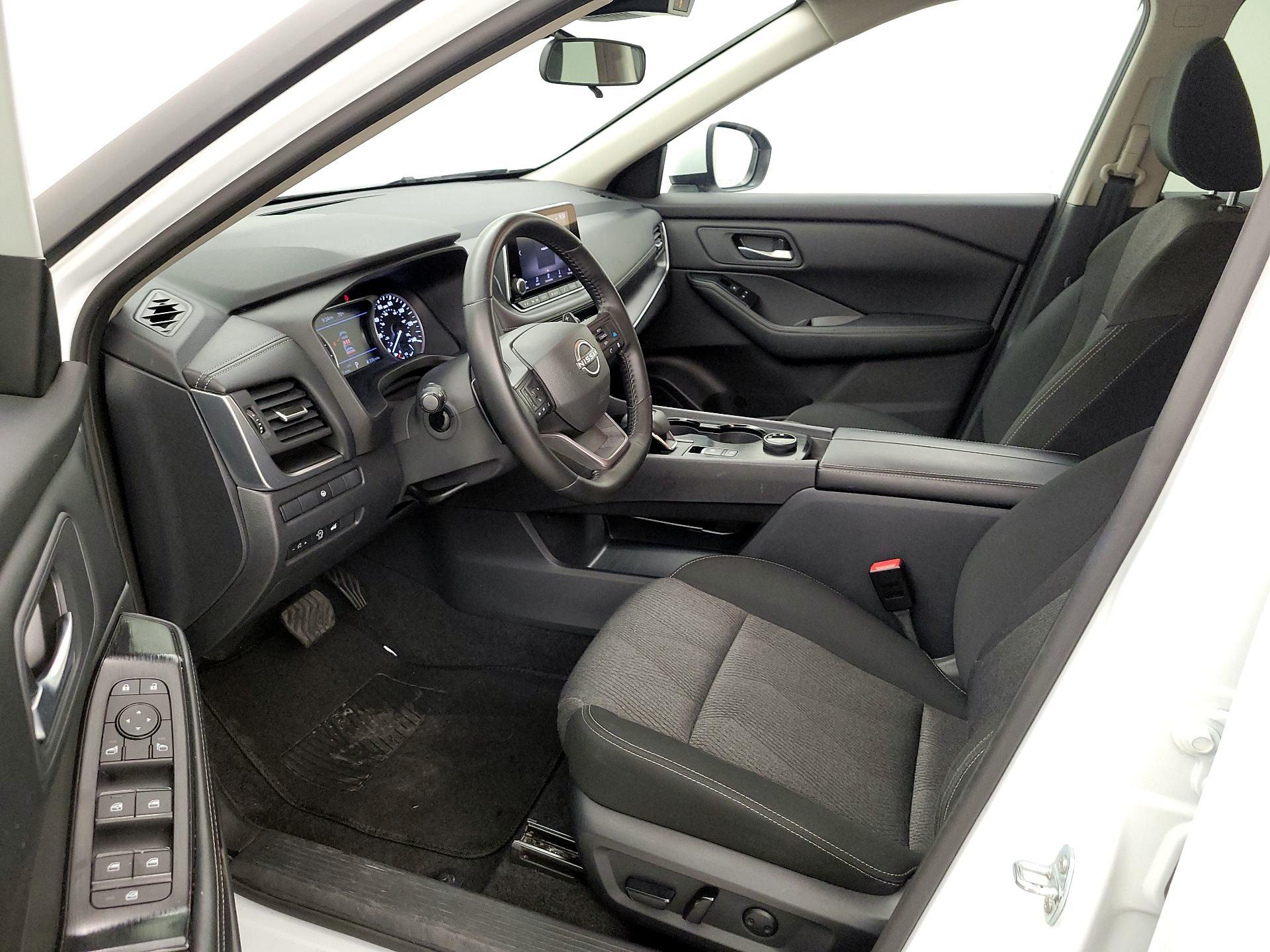 Thumbnail: 2025 Nissan Rogue - 9