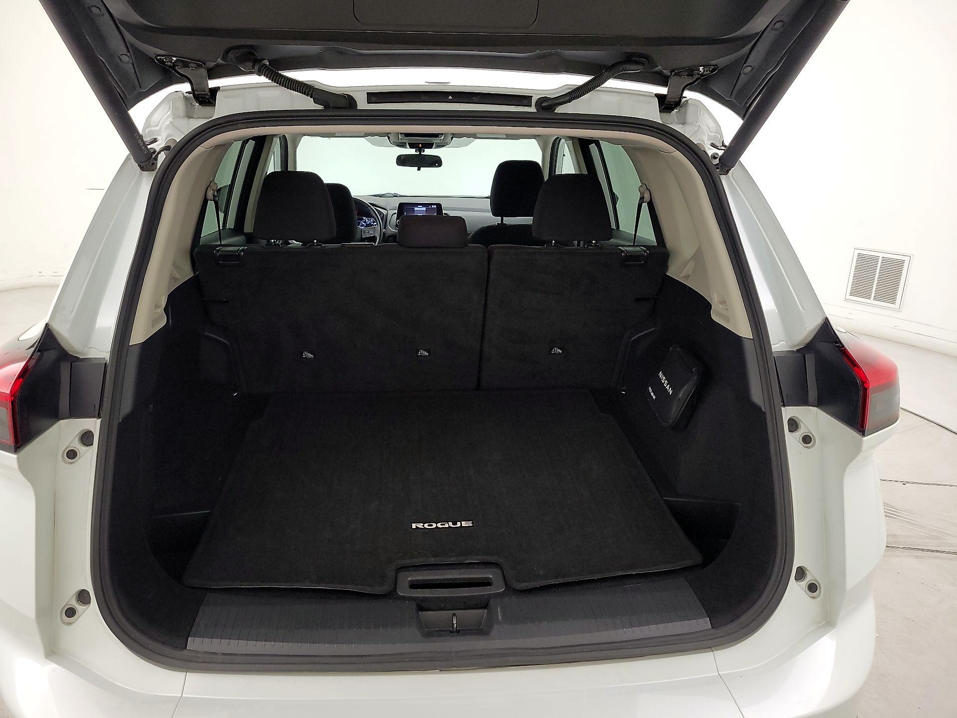 Thumbnail: 2025 Nissan Rogue - 14