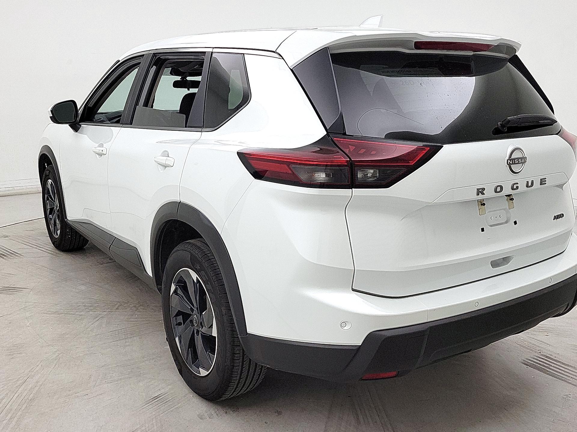 Thumbnail: 2025 Nissan Rogue - 7