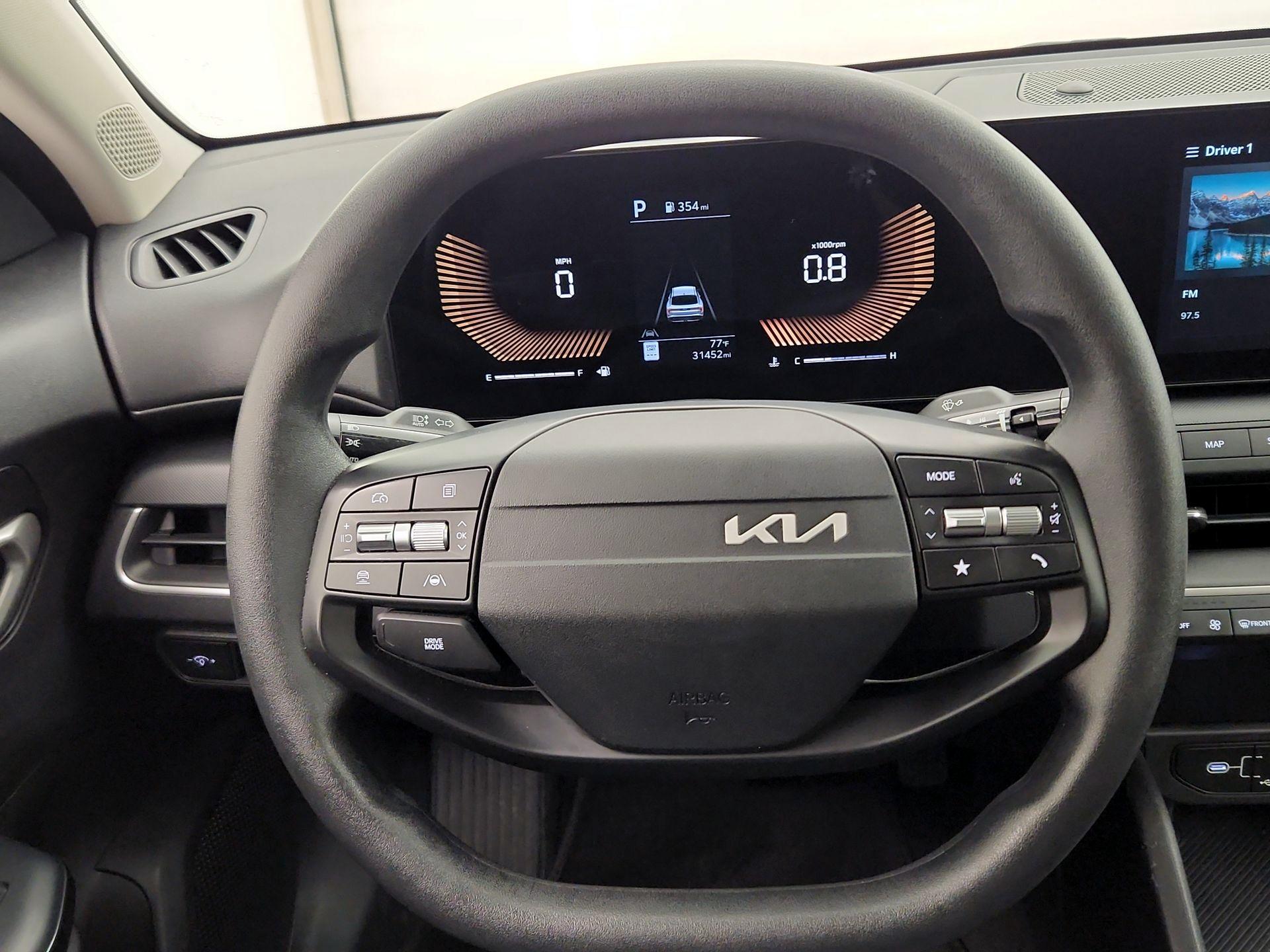 Thumbnail: 2025 Kia K4 - 10