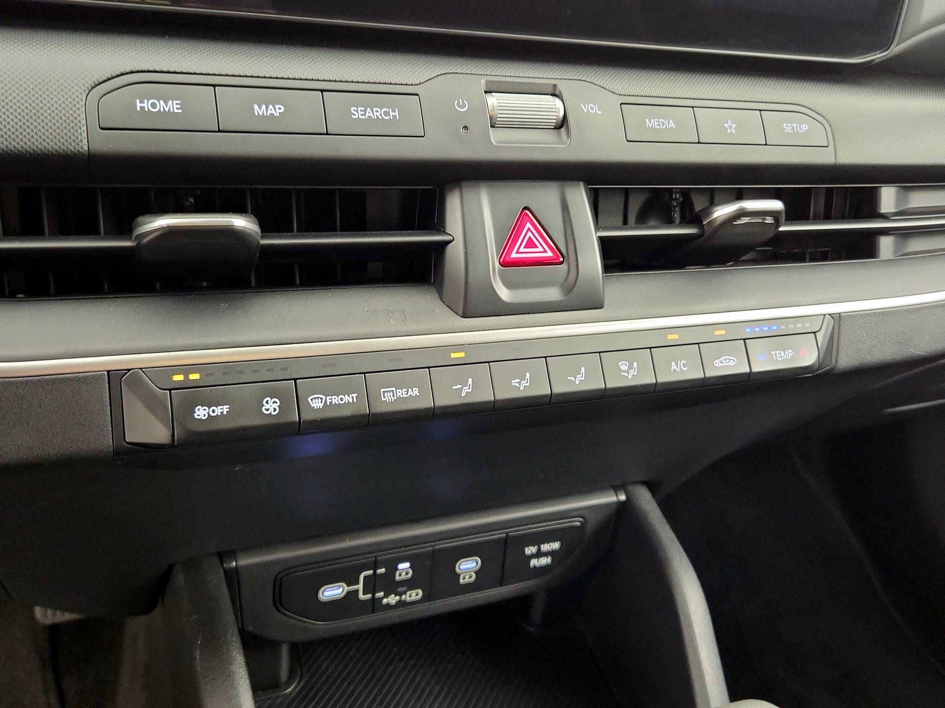 Thumbnail: 2025 Kia K4 - 16