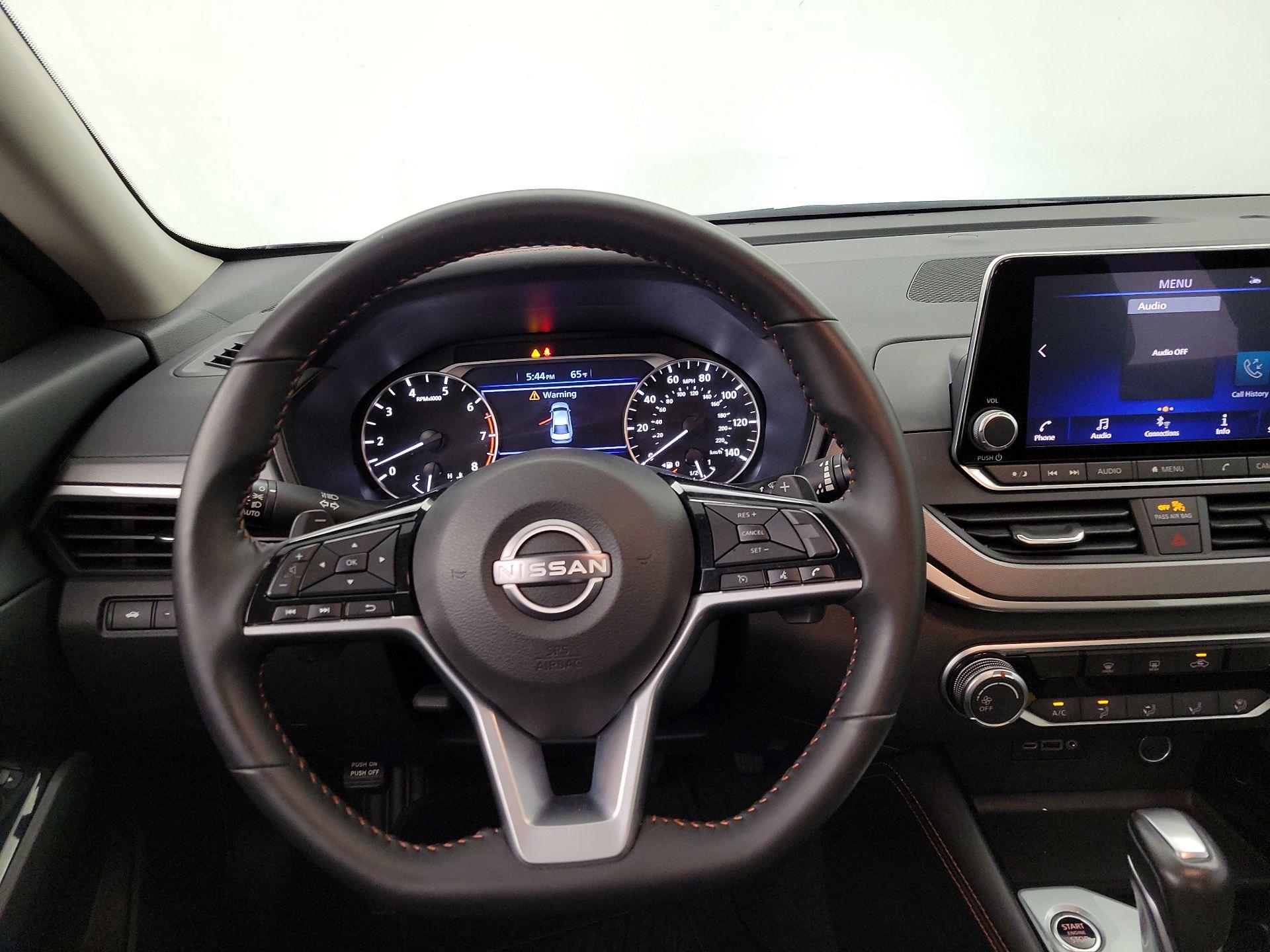 Thumbnail: 2025 Nissan Altima - 10