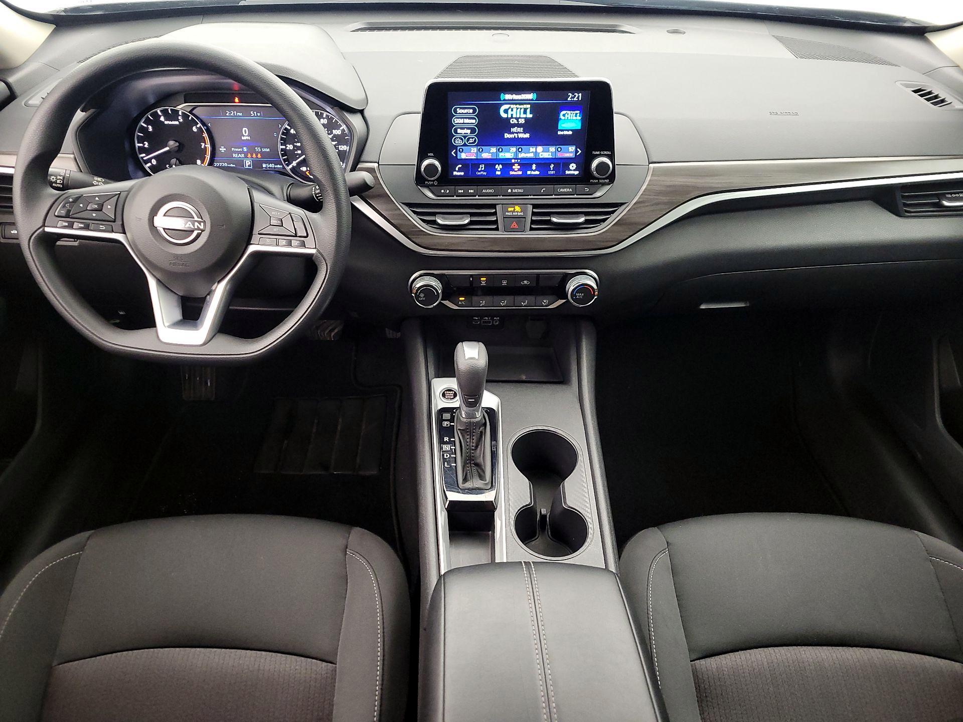 Thumbnail: 2025 Nissan Altima - 9