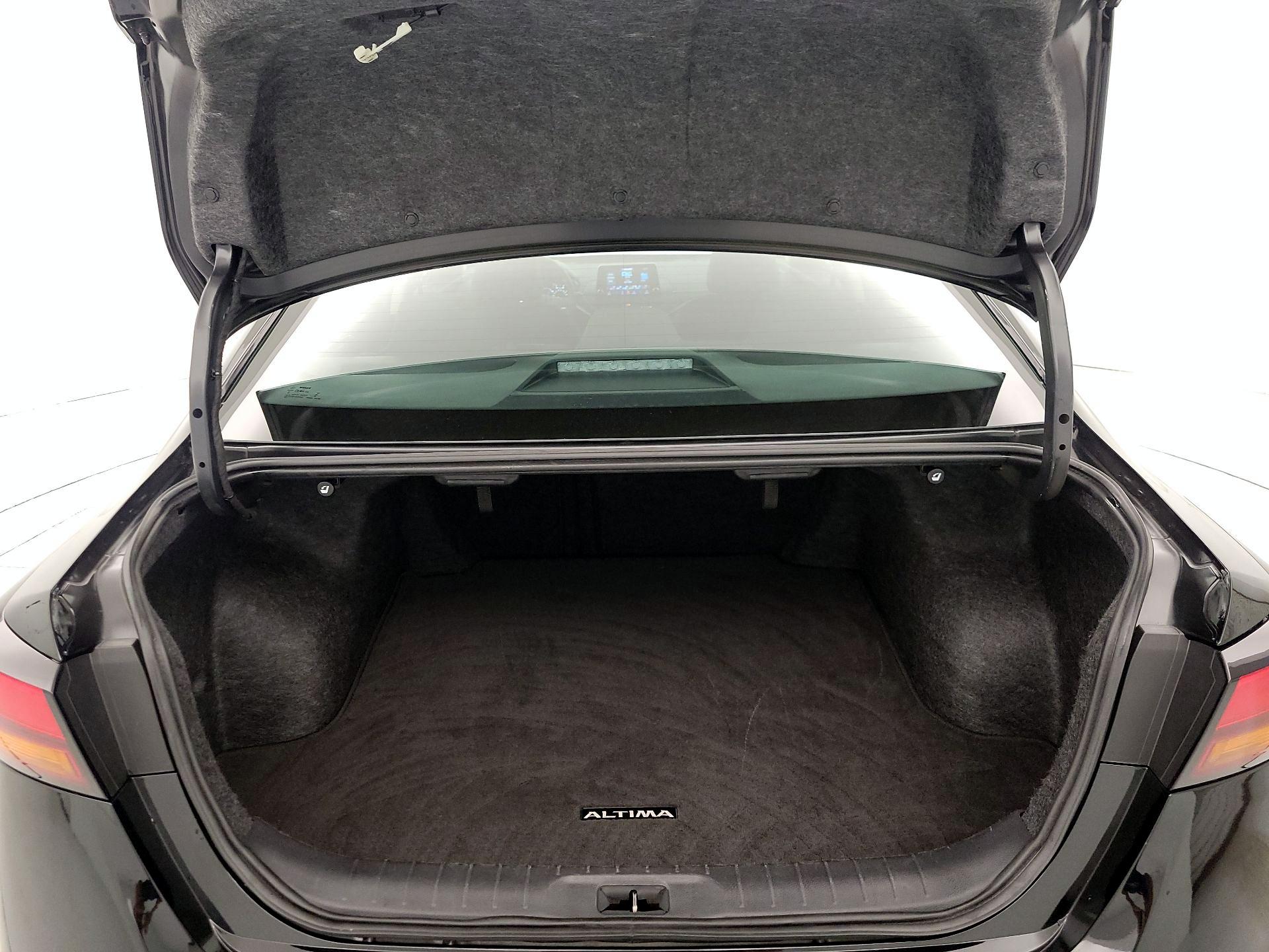 Thumbnail: 2025 Nissan Altima - 20