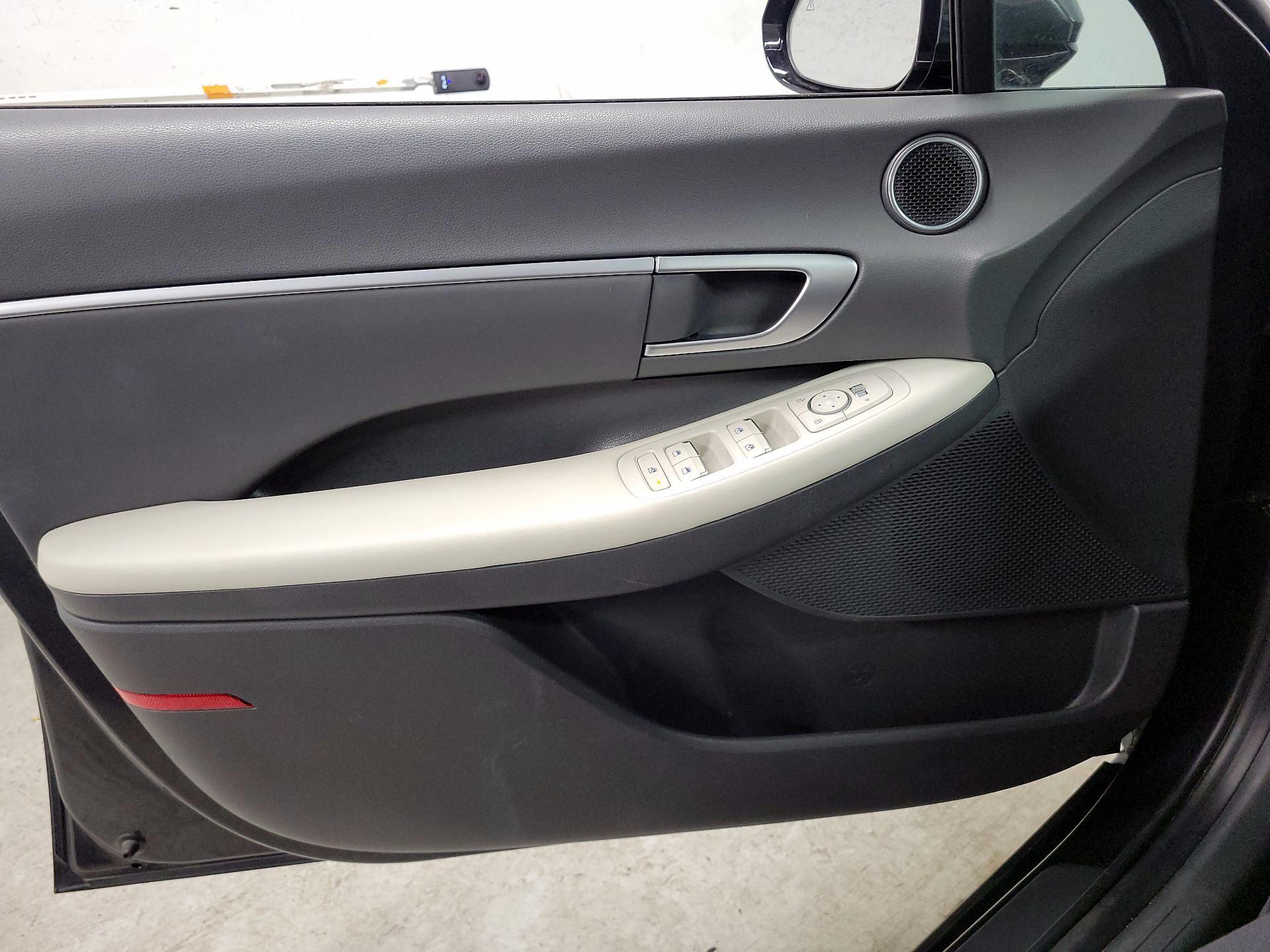 Thumbnail: 2025 Hyundai Sonata - 12