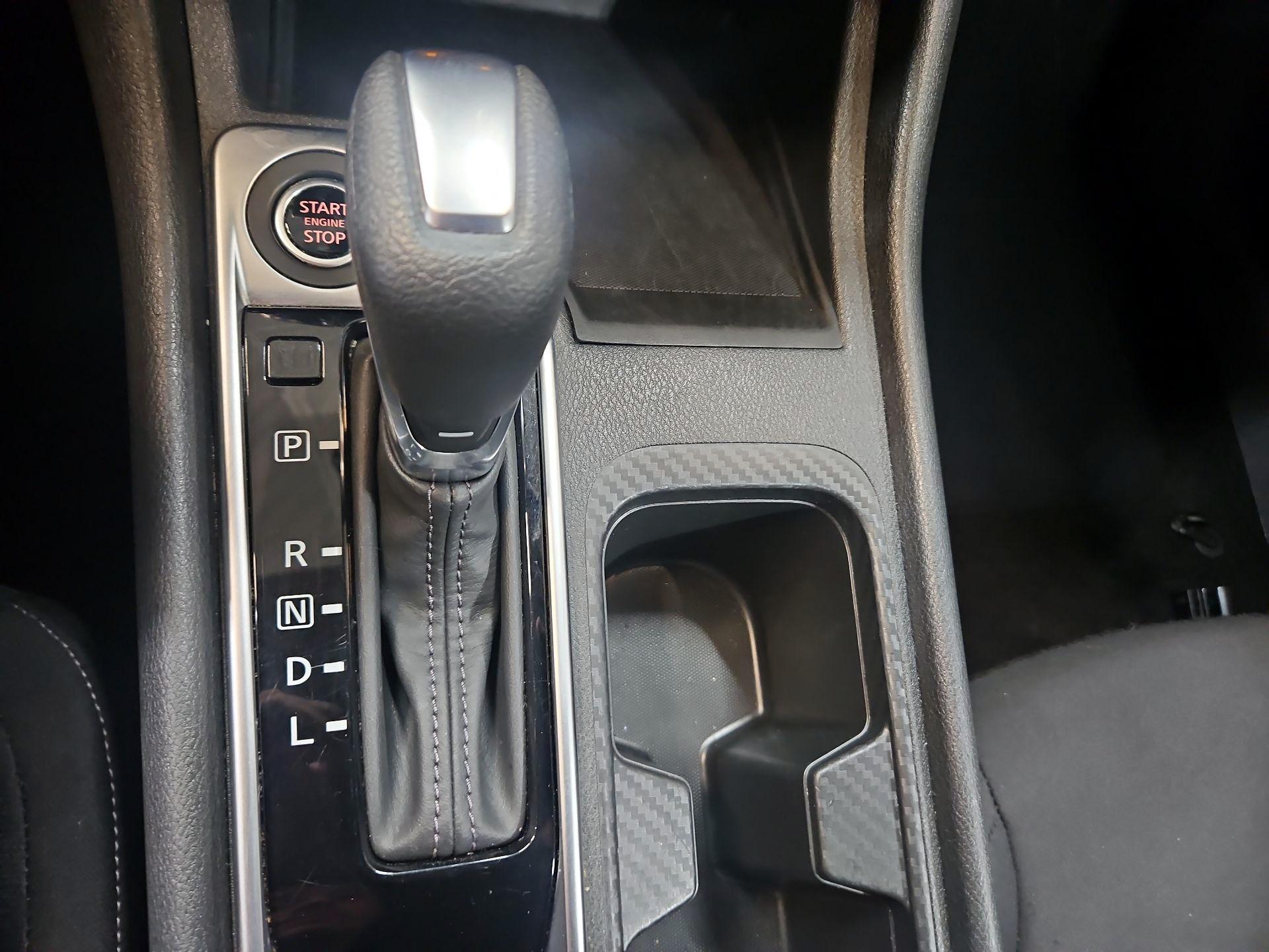 Thumbnail: 2025 Nissan Sentra - 16