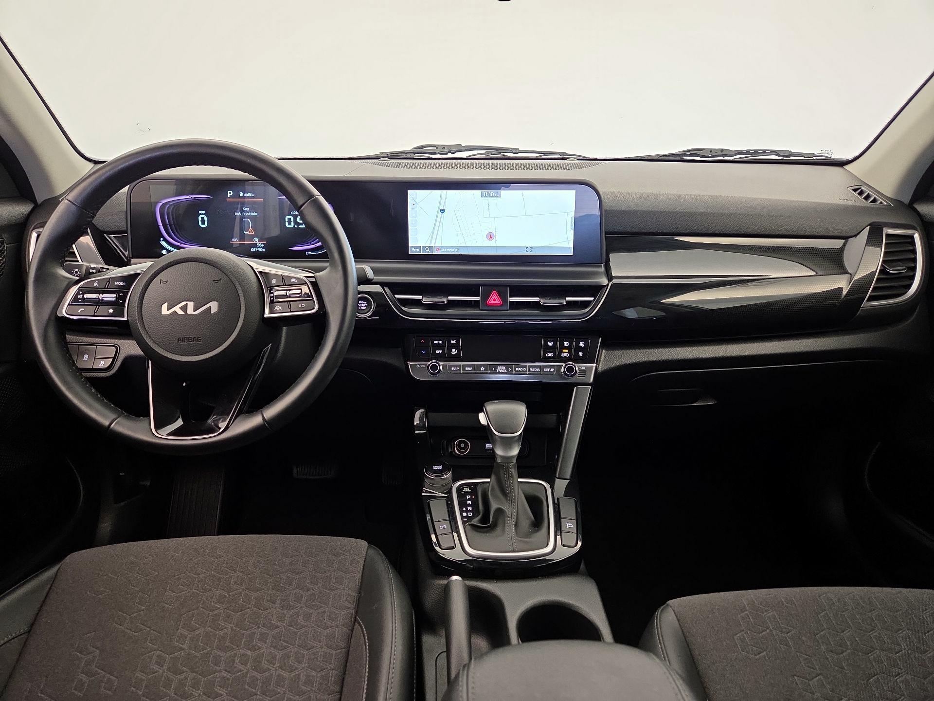 Thumbnail: 2025 Kia Seltos - 9