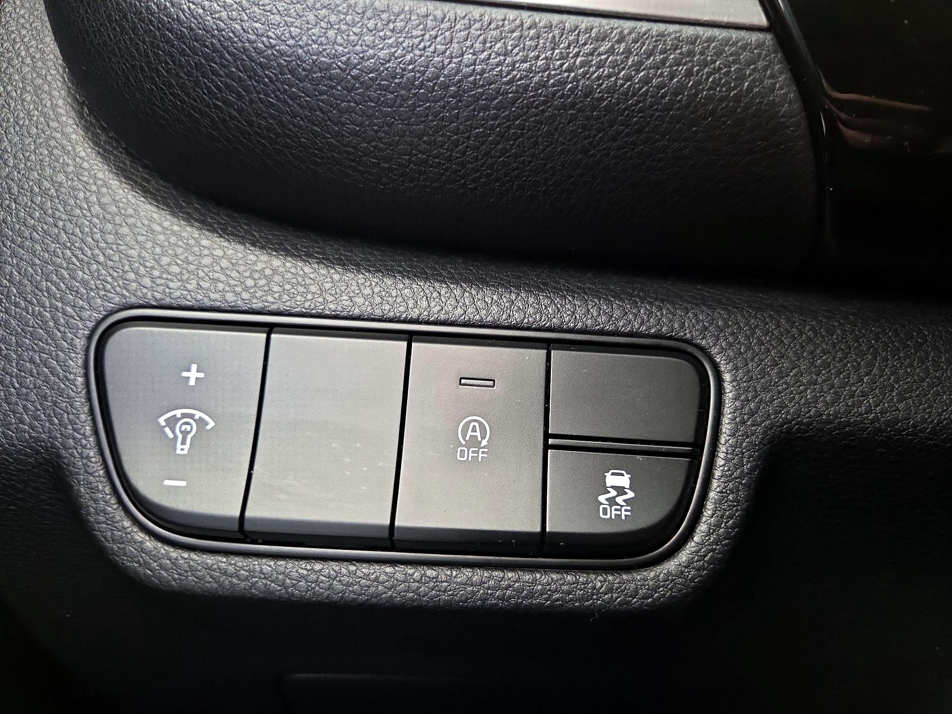 Thumbnail: 2025 Kia Seltos - 13