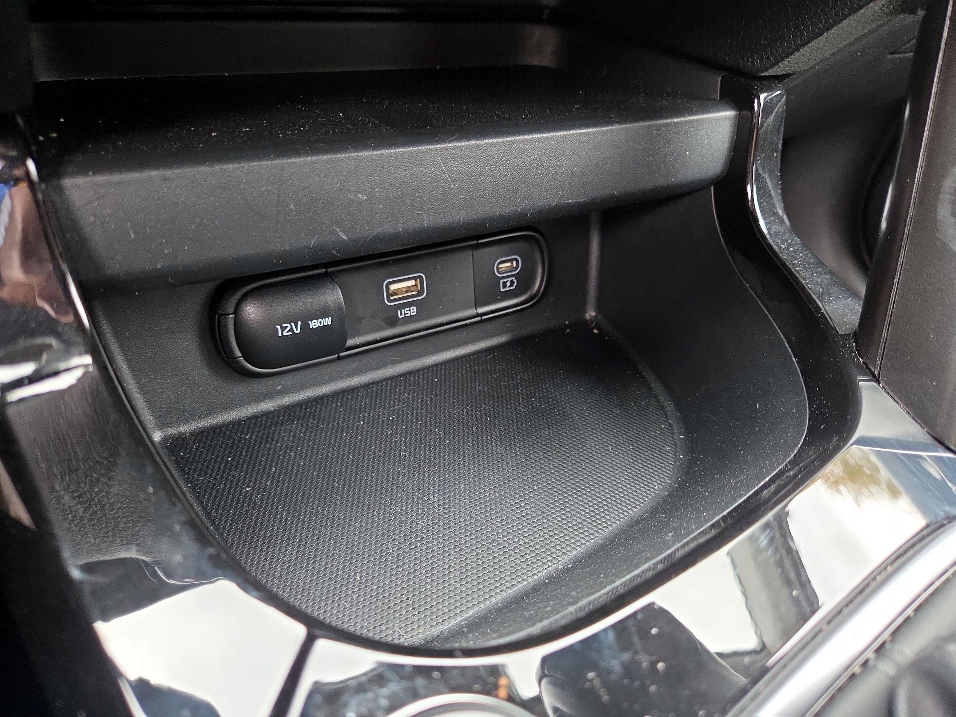 Thumbnail: 2025 Kia Seltos - 16