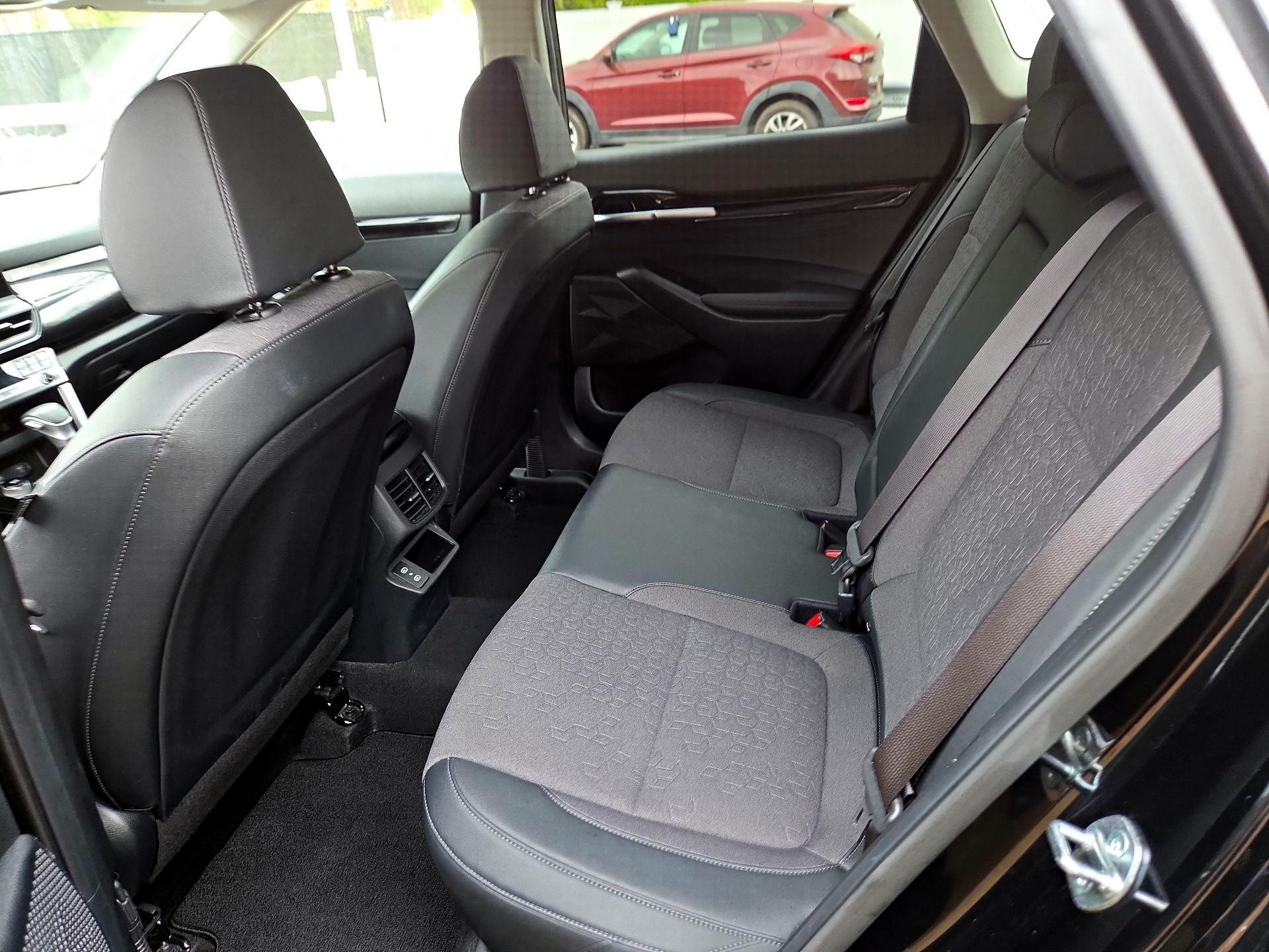 Thumbnail: 2025 Kia Seltos - 17