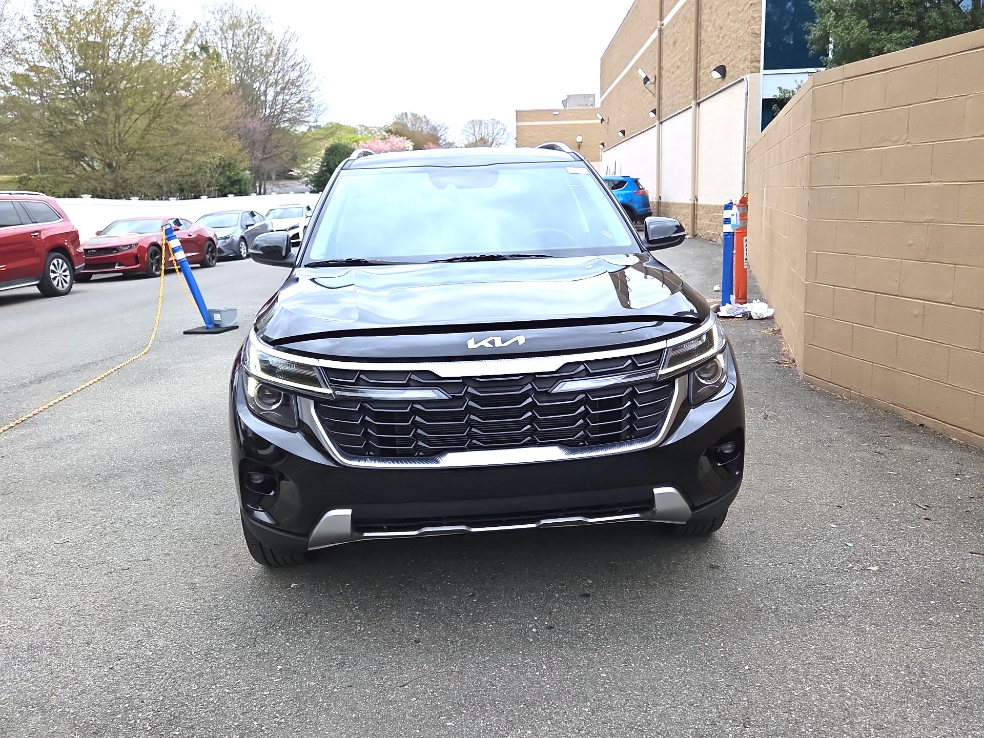 Thumbnail: 2025 Kia Seltos - 2