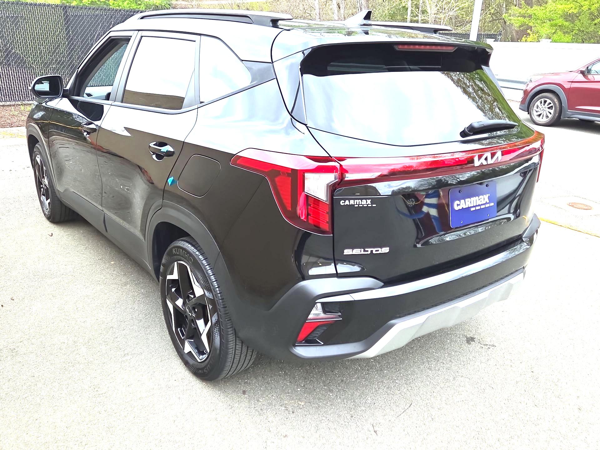 Thumbnail: 2025 Kia Seltos - 7