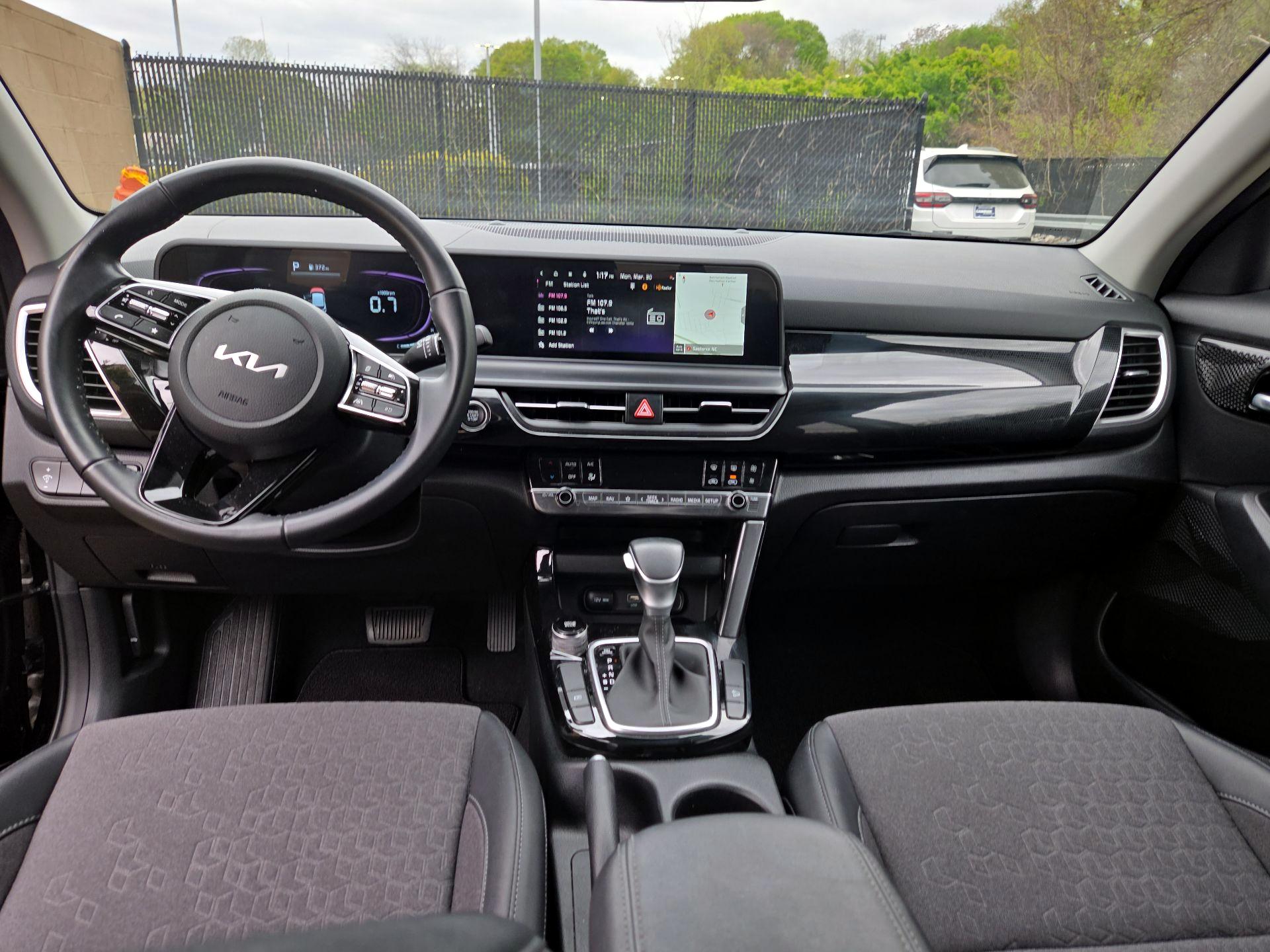 Thumbnail: 2025 Kia Seltos - 8