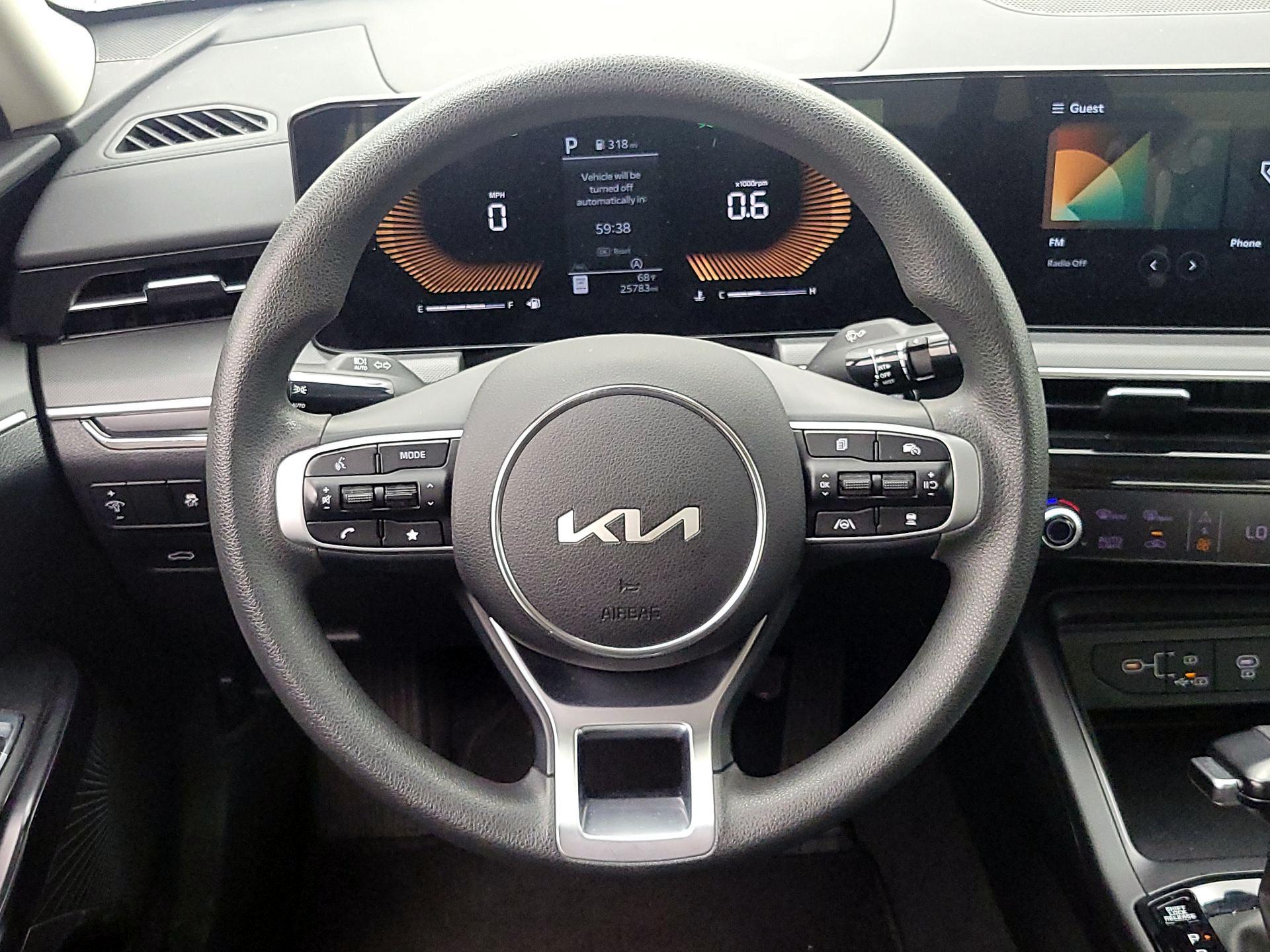 Thumbnail: 2025 Kia K5 - 10