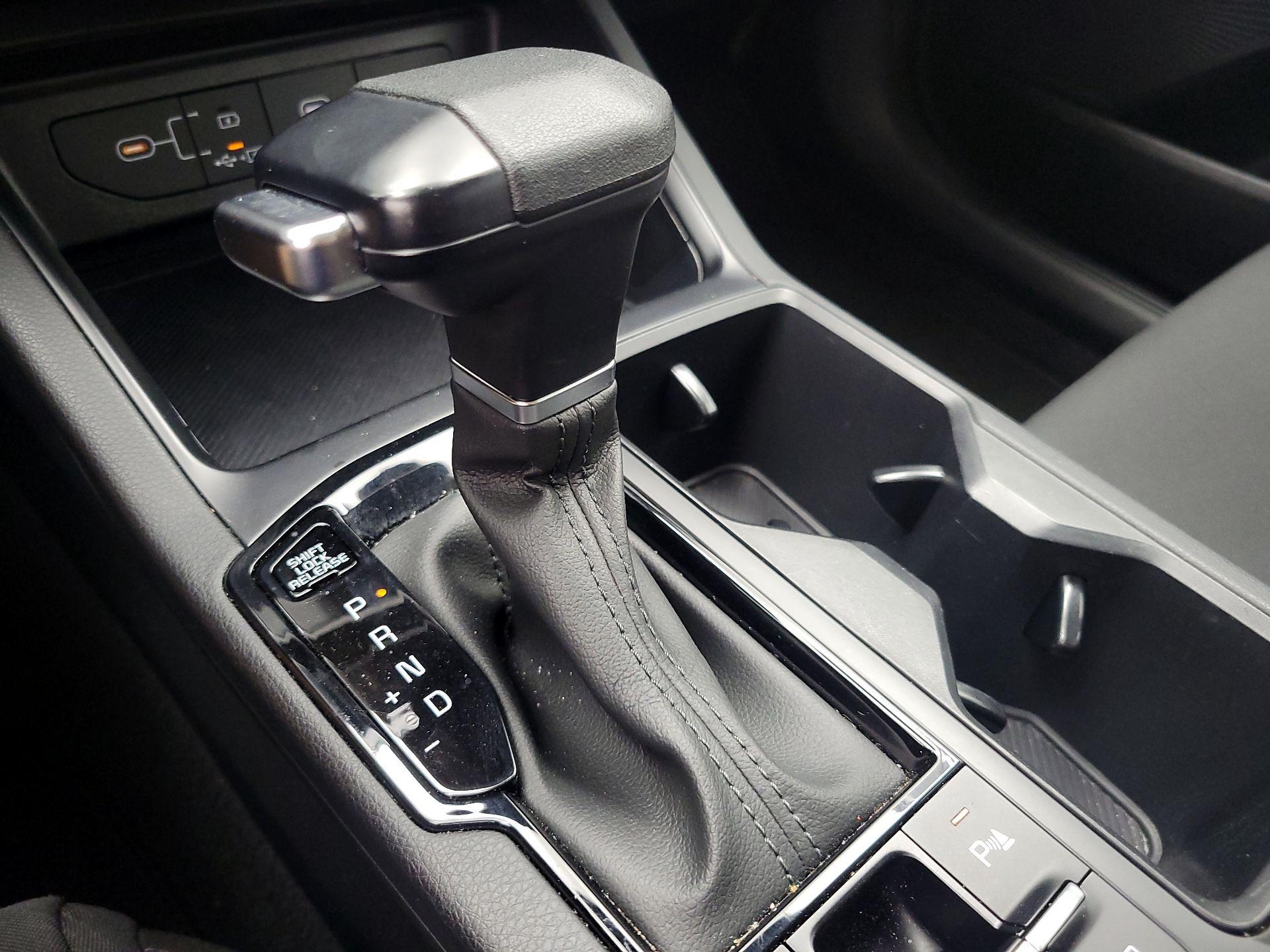 Thumbnail: 2025 Kia K5 - 17