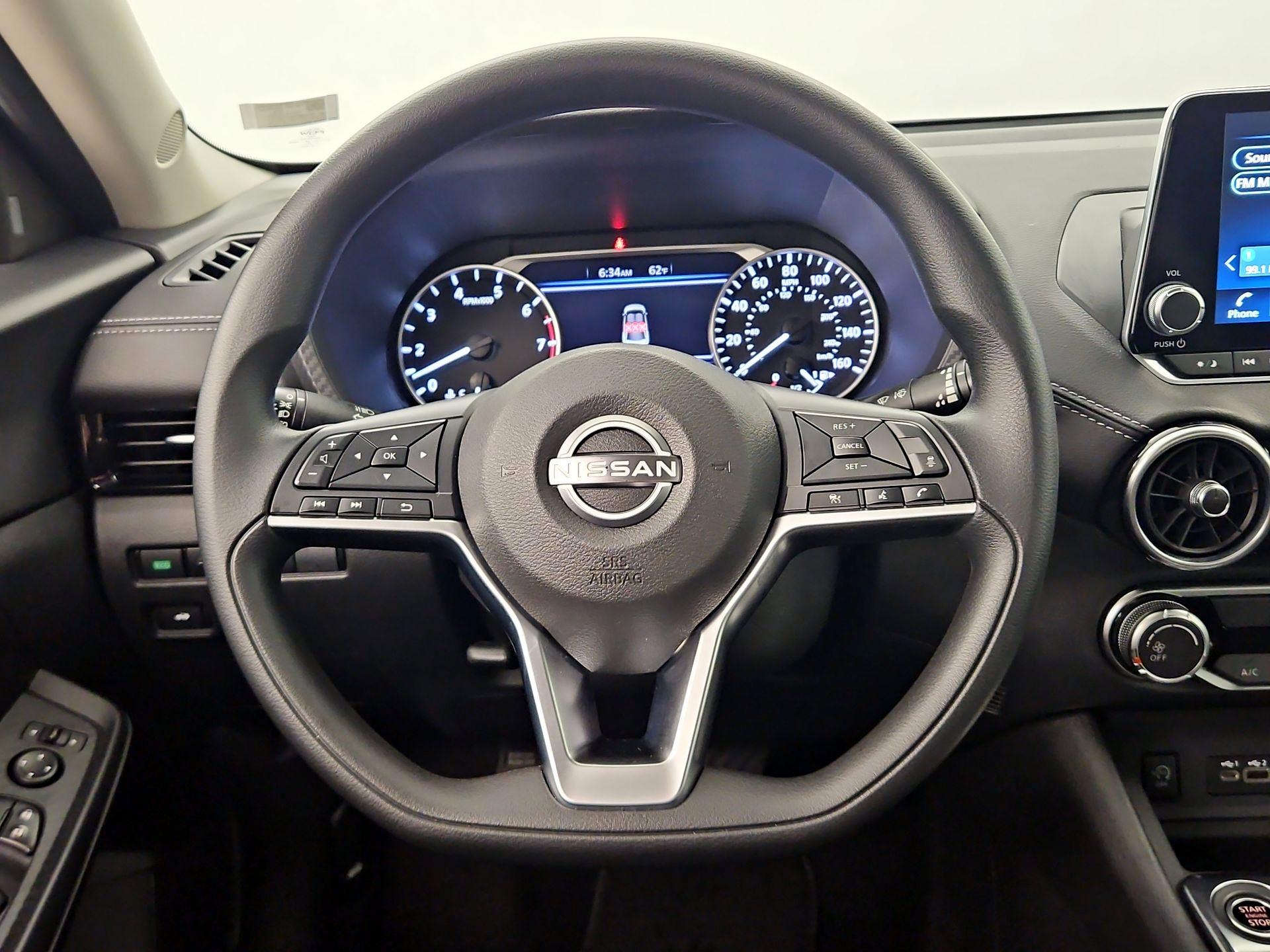 Thumbnail: 2025 Nissan Sentra - 10