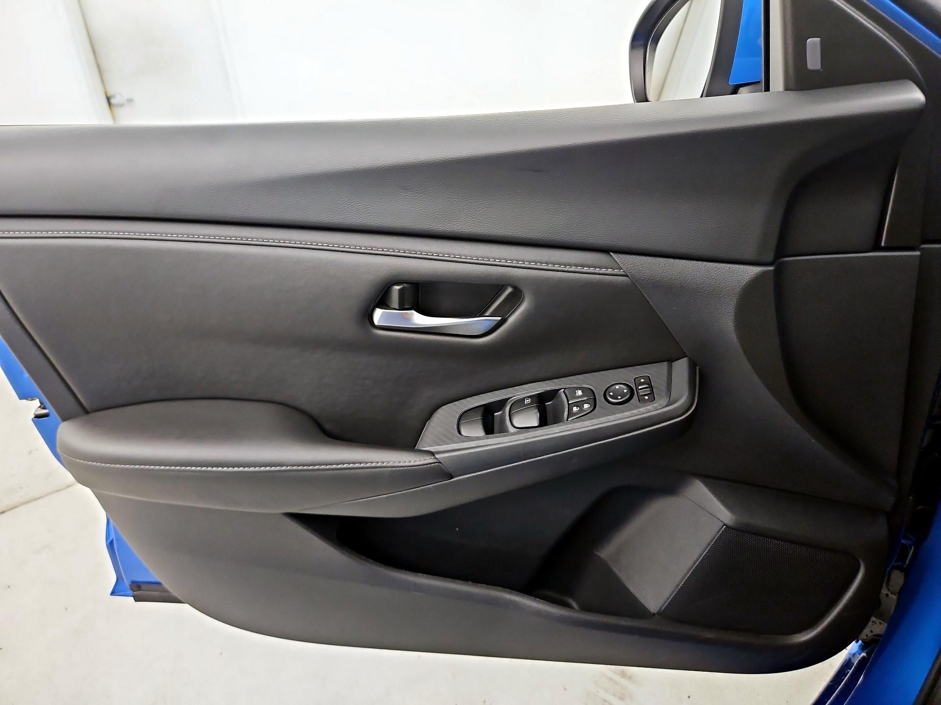 Thumbnail: 2025 Nissan Sentra - 12